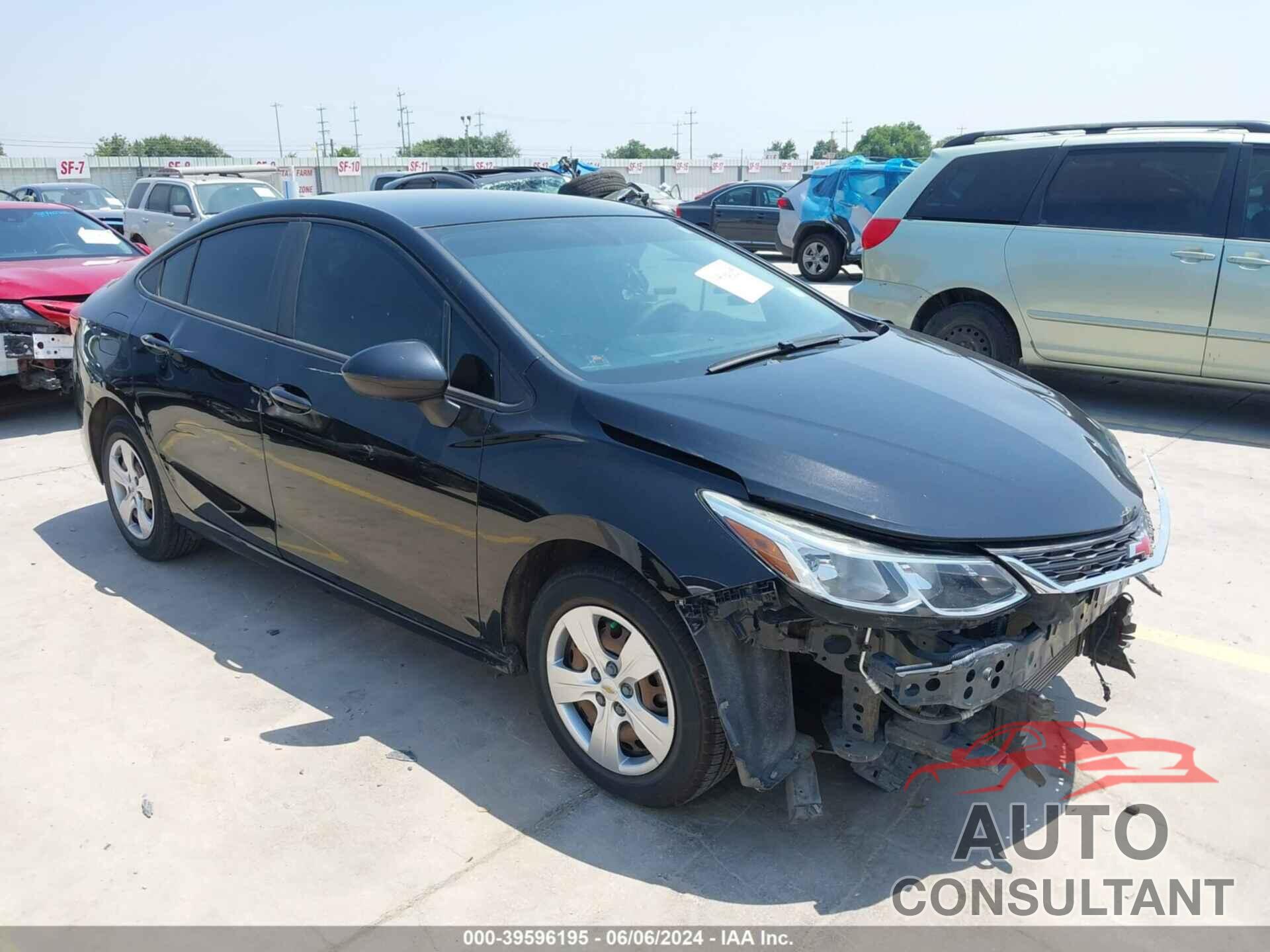 CHEVROLET CRUZE 2018 - 1G1BC5SM4J7125842