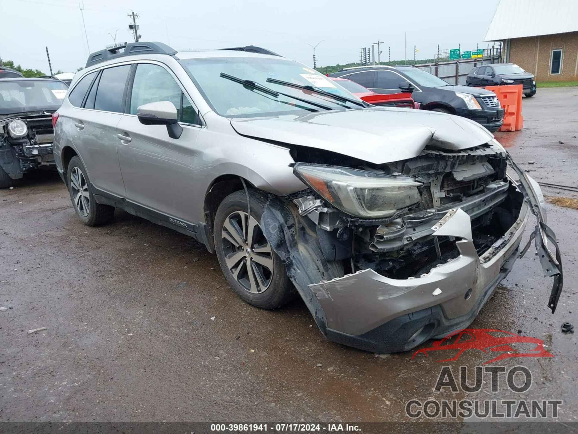 SUBARU OUTBACK 2018 - 4S4BSANC2J3290524