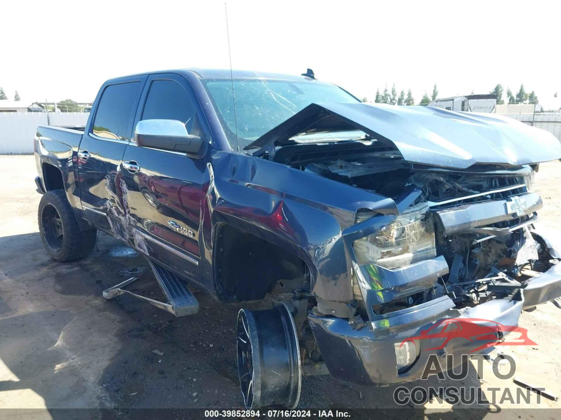 CHEVROLET SILVERADO 1500 2018 - 3GCUKSEC2JG306284