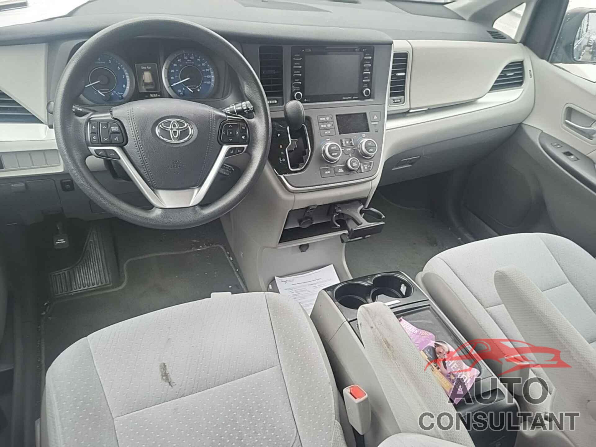 TOYOTA SIENNA 2020 - 5TDJZ3DC7LS245315