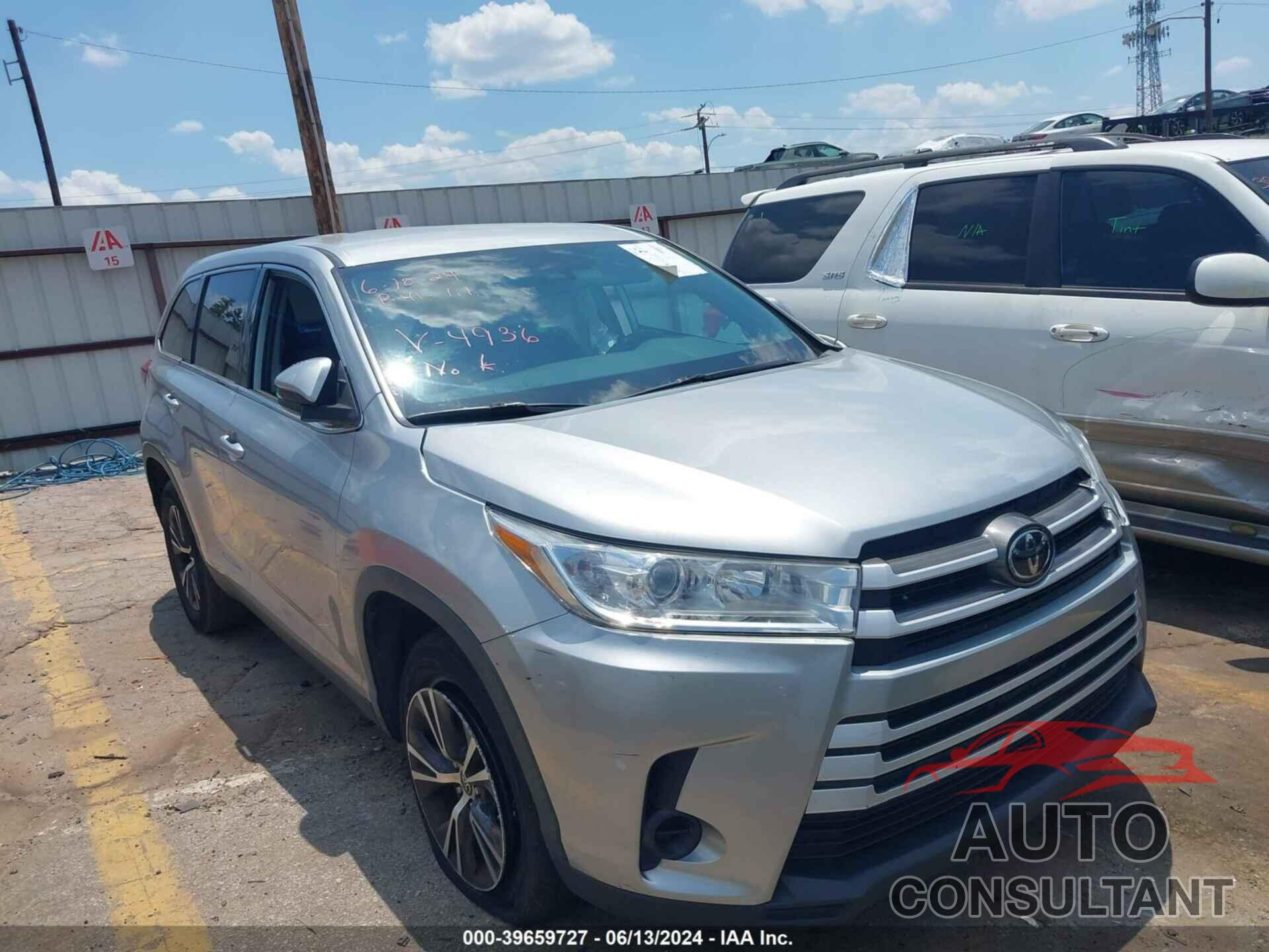 TOYOTA HIGHLANDER 2019 - 5TDZARFH9KS054936