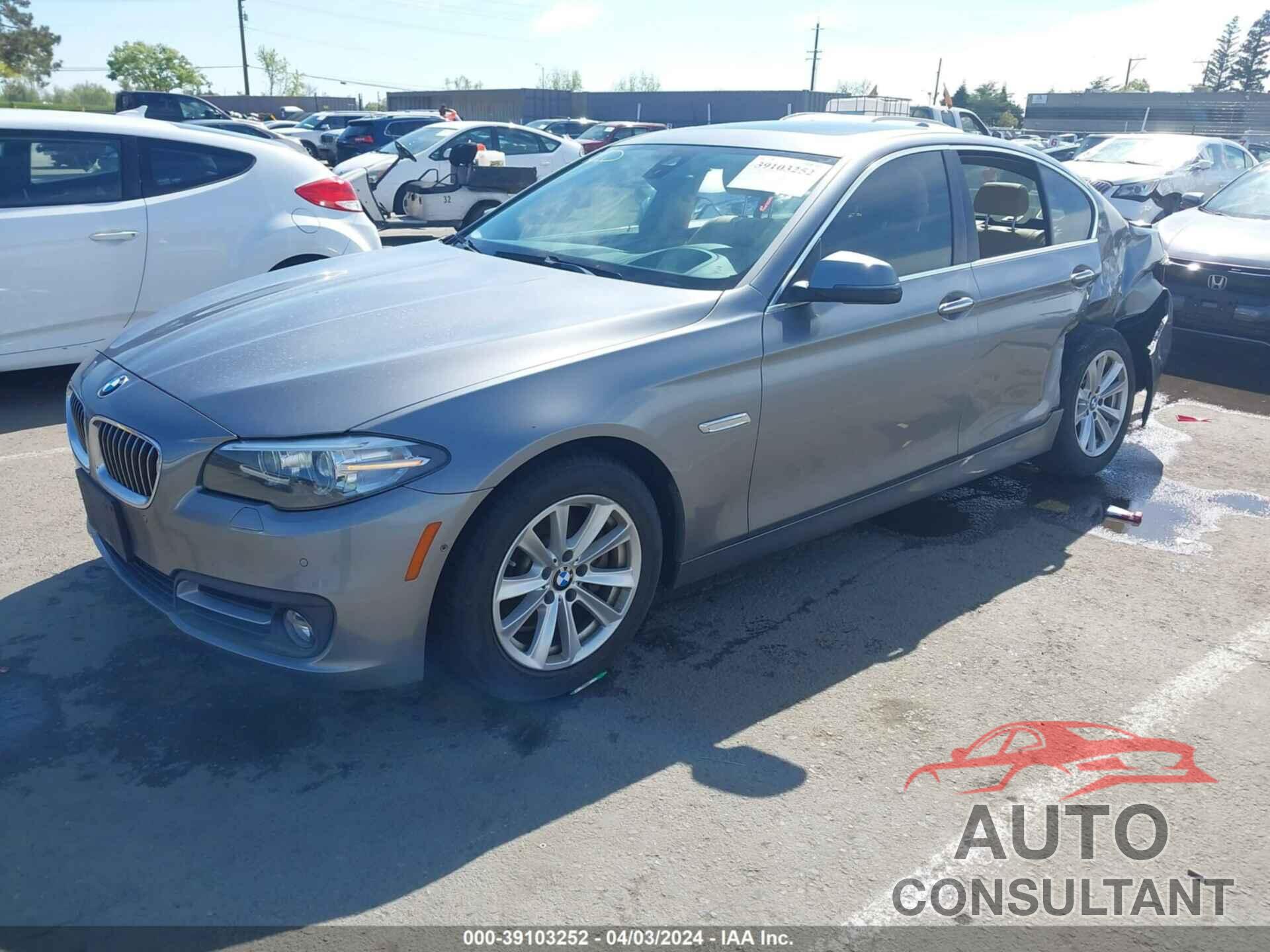 BMW 528I 2016 - WBA5A5C57GG351879