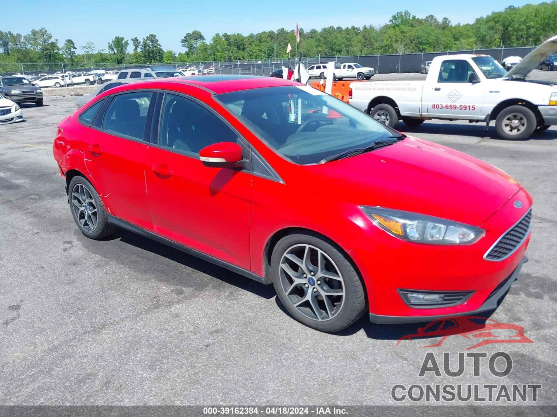 FORD FOCUS 2017 - JFADP3H2XHL287366