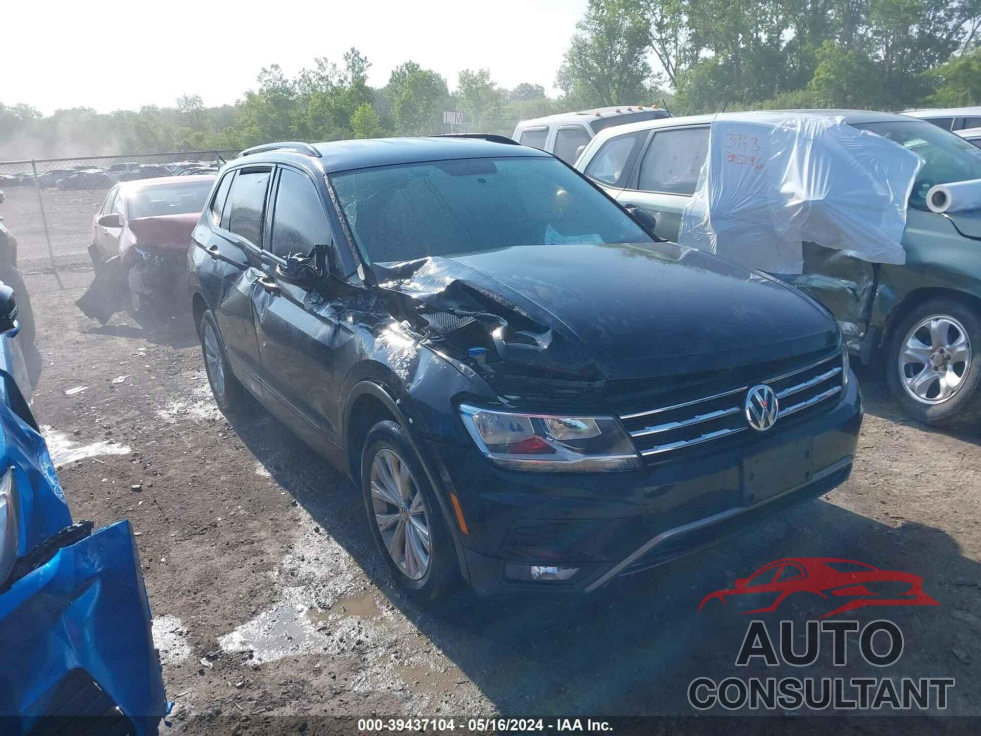 VOLKSWAGEN TIGUAN 2018 - 3VV1B7AXXJM027421