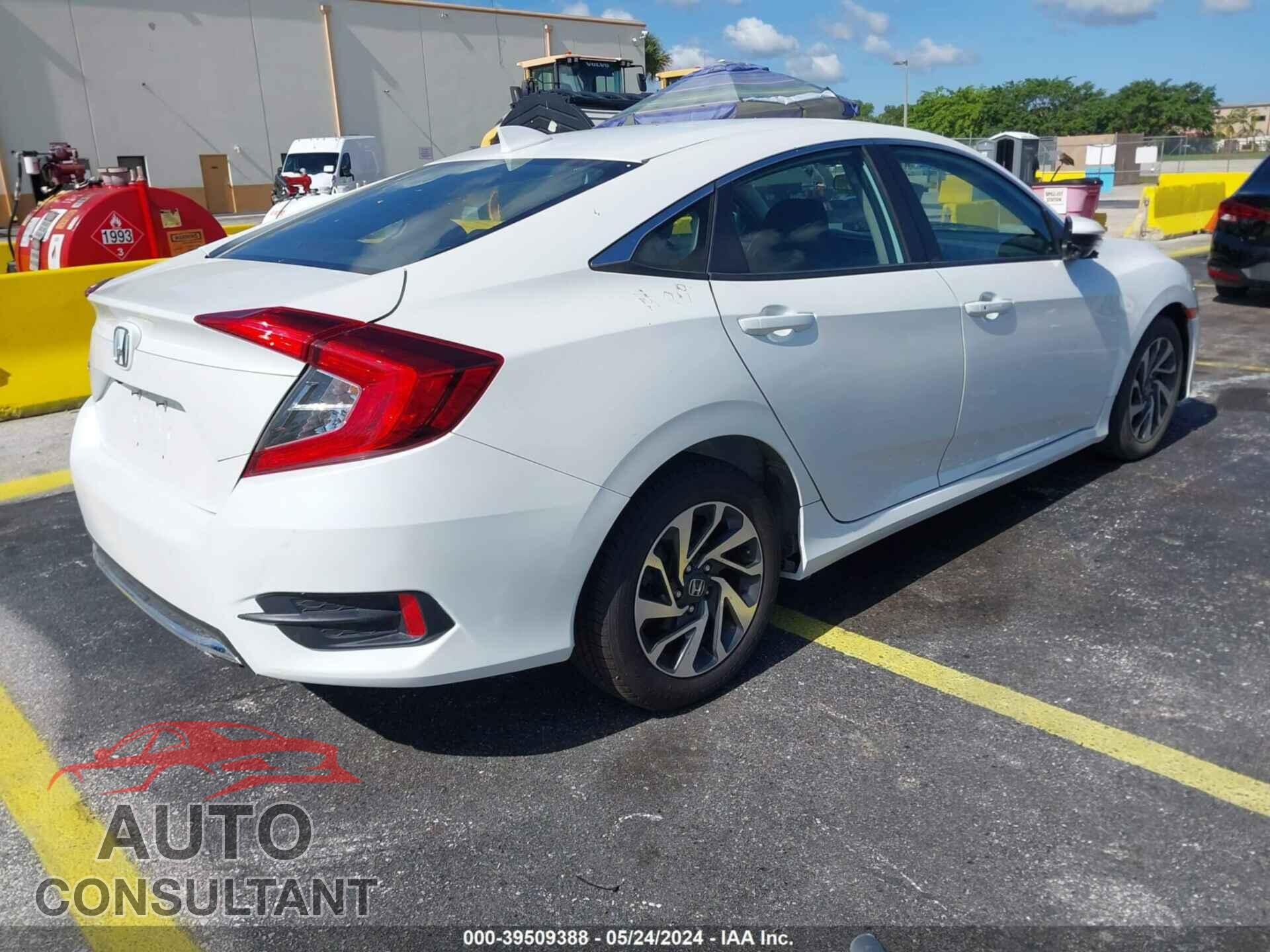 HONDA CIVIC SEDAN 2017 - 19XFC2F71HE065203