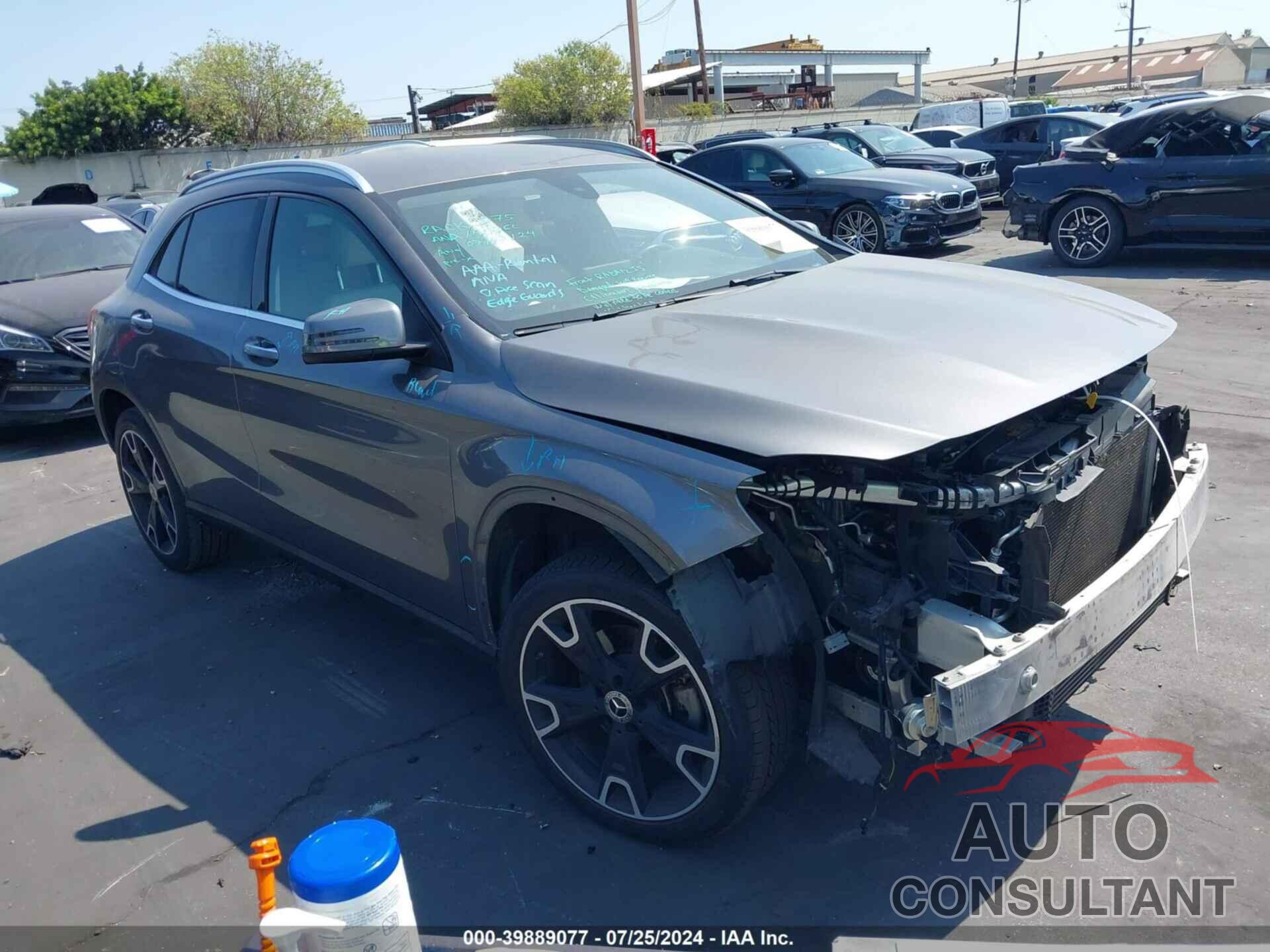 MERCEDES-BENZ GLA 250 2019 - WDCTG4EB3KJ552366