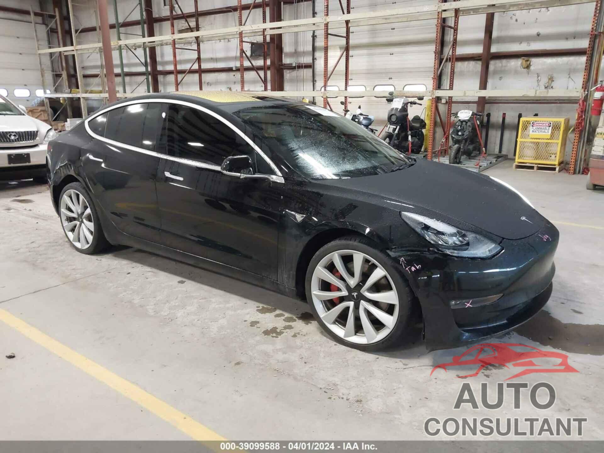 TESLA MODEL 3 2018 - 5YJ3E1EB9JF072431