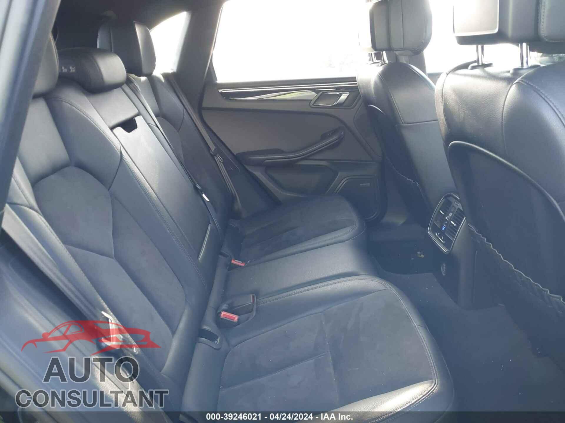 PORSCHE MACAN 2017 - WP1AA2A57HLB02749