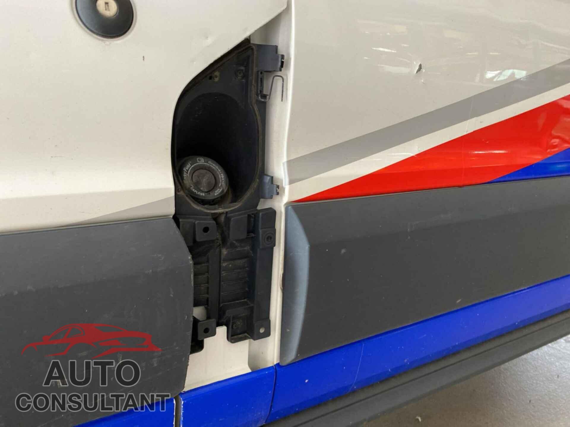 FORD TRANSIT 2016 - 1FTYR2XMXGKB06502