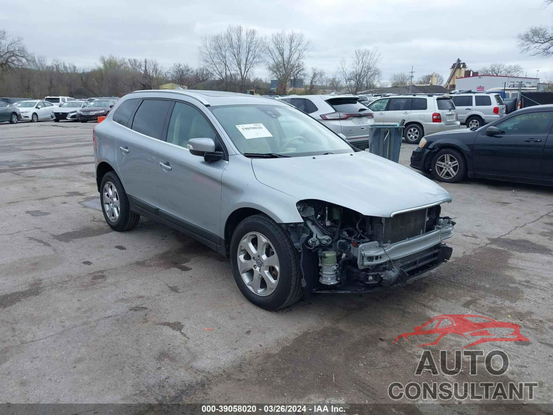 VOLVO XC60 2012 - YV4902DZ2C2341112