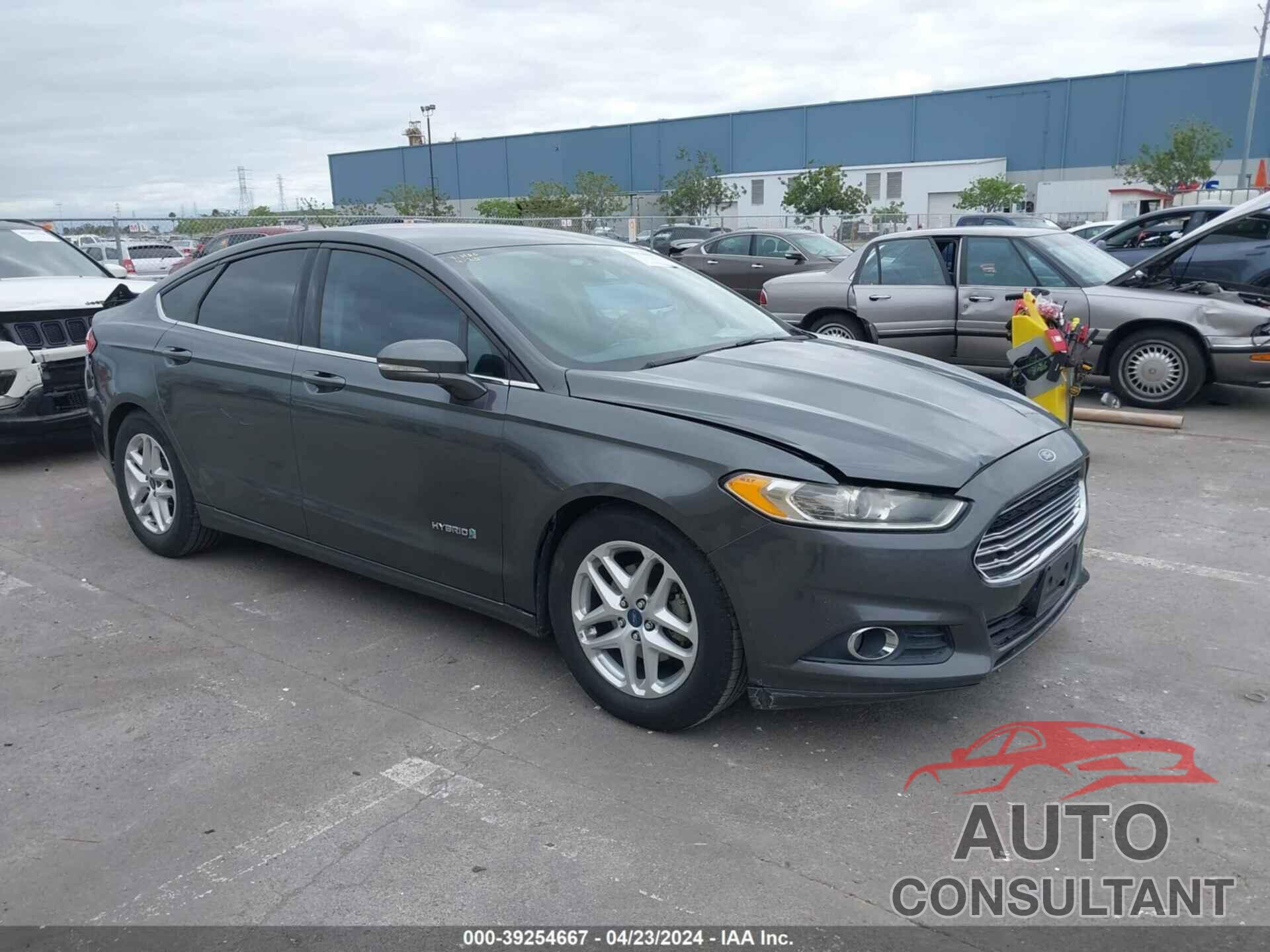FORD FUSION HYBRID 2016 - 3FA6P0LU2GR385064
