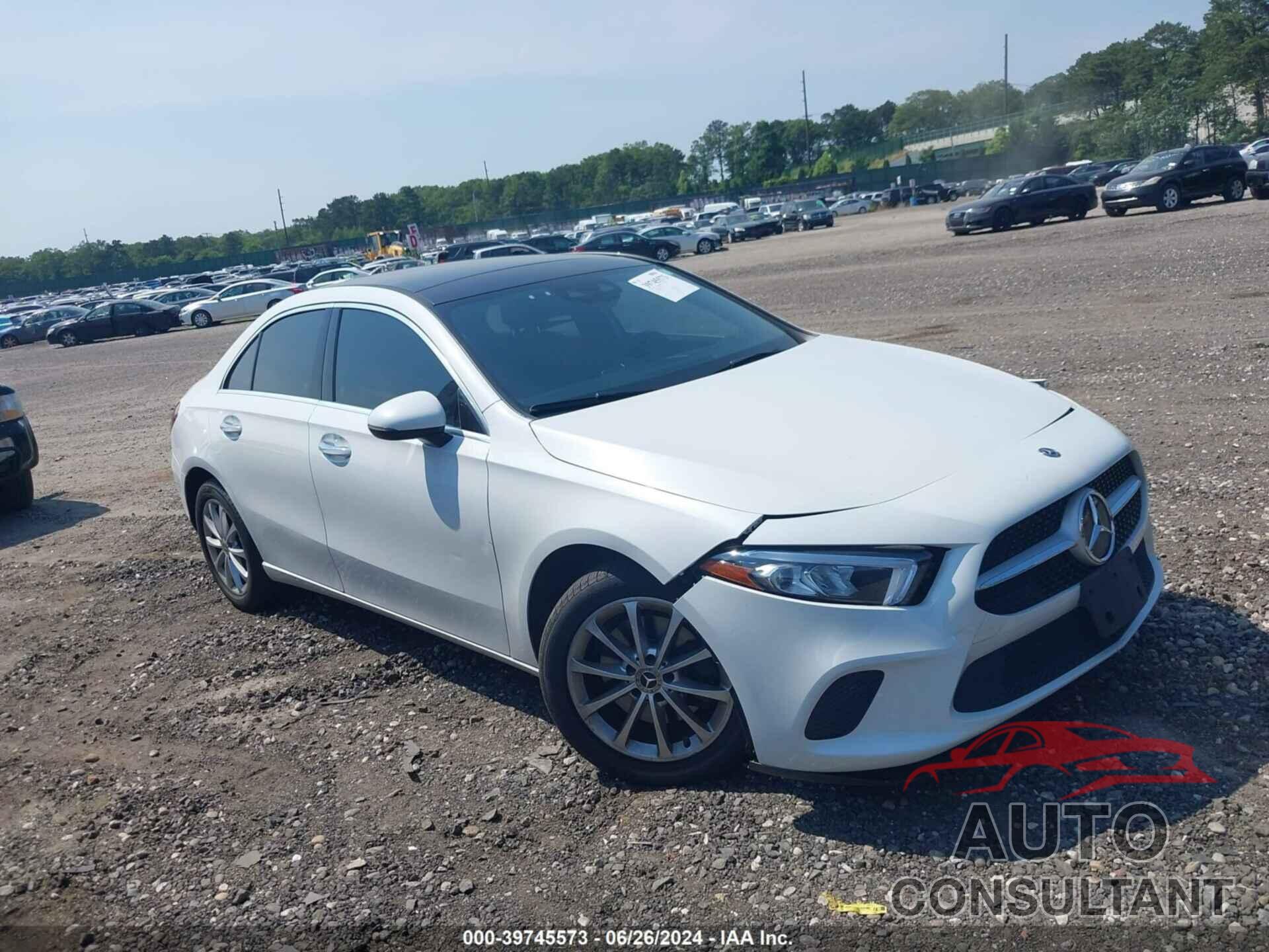 MERCEDES-BENZ A 220 2019 - WDD3G4FB0KW023230