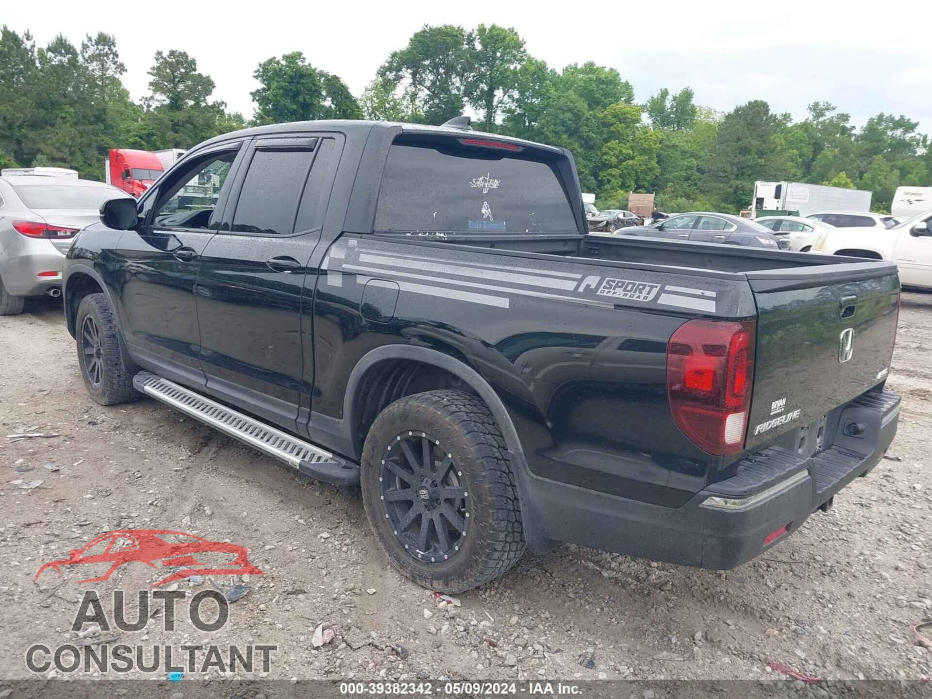 HONDA RIDGELINE 2017 - 5FPYK3F19HB017625
