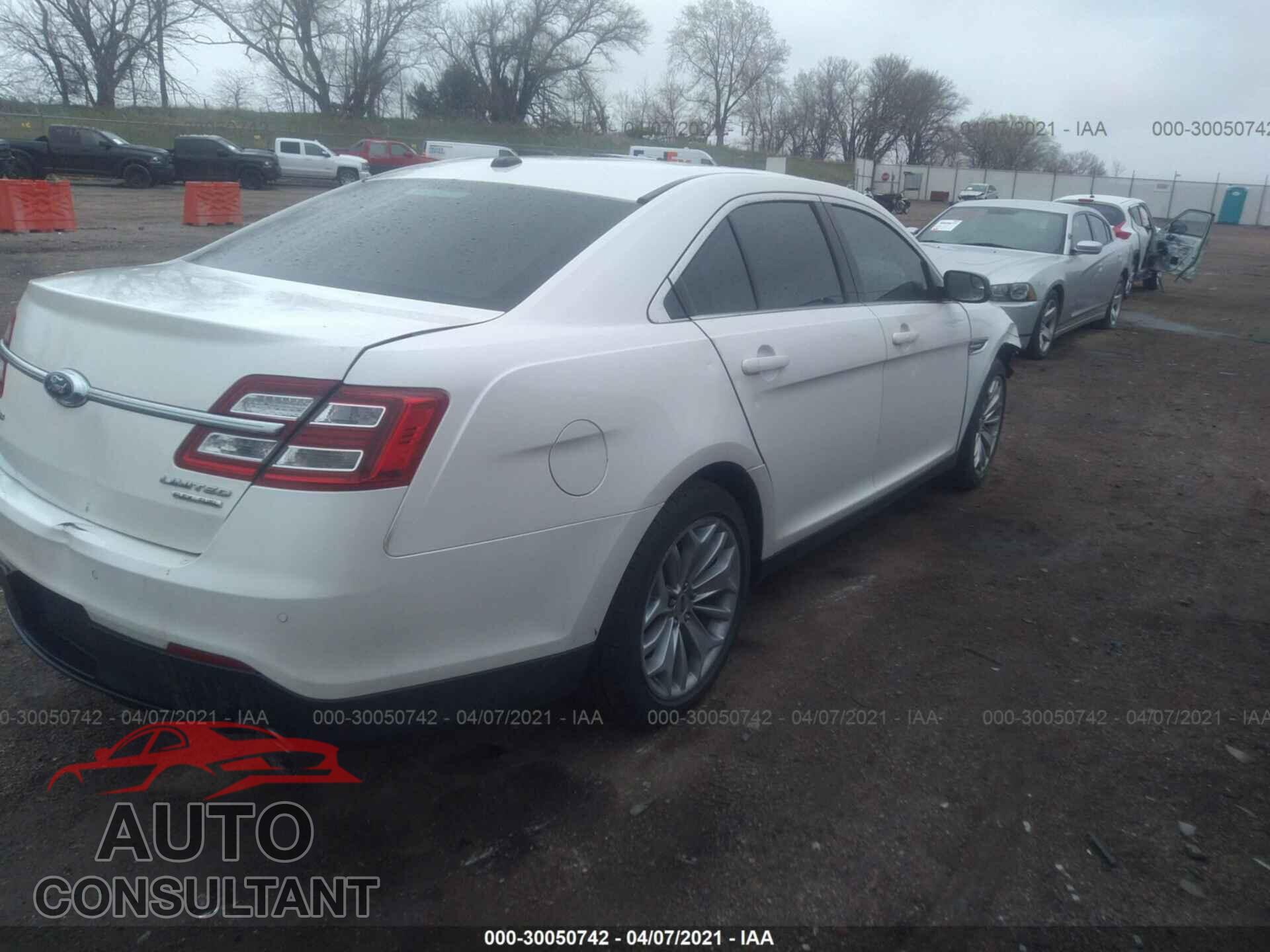 FORD TAURUS 2016 - 1FAHP2F89GG114061