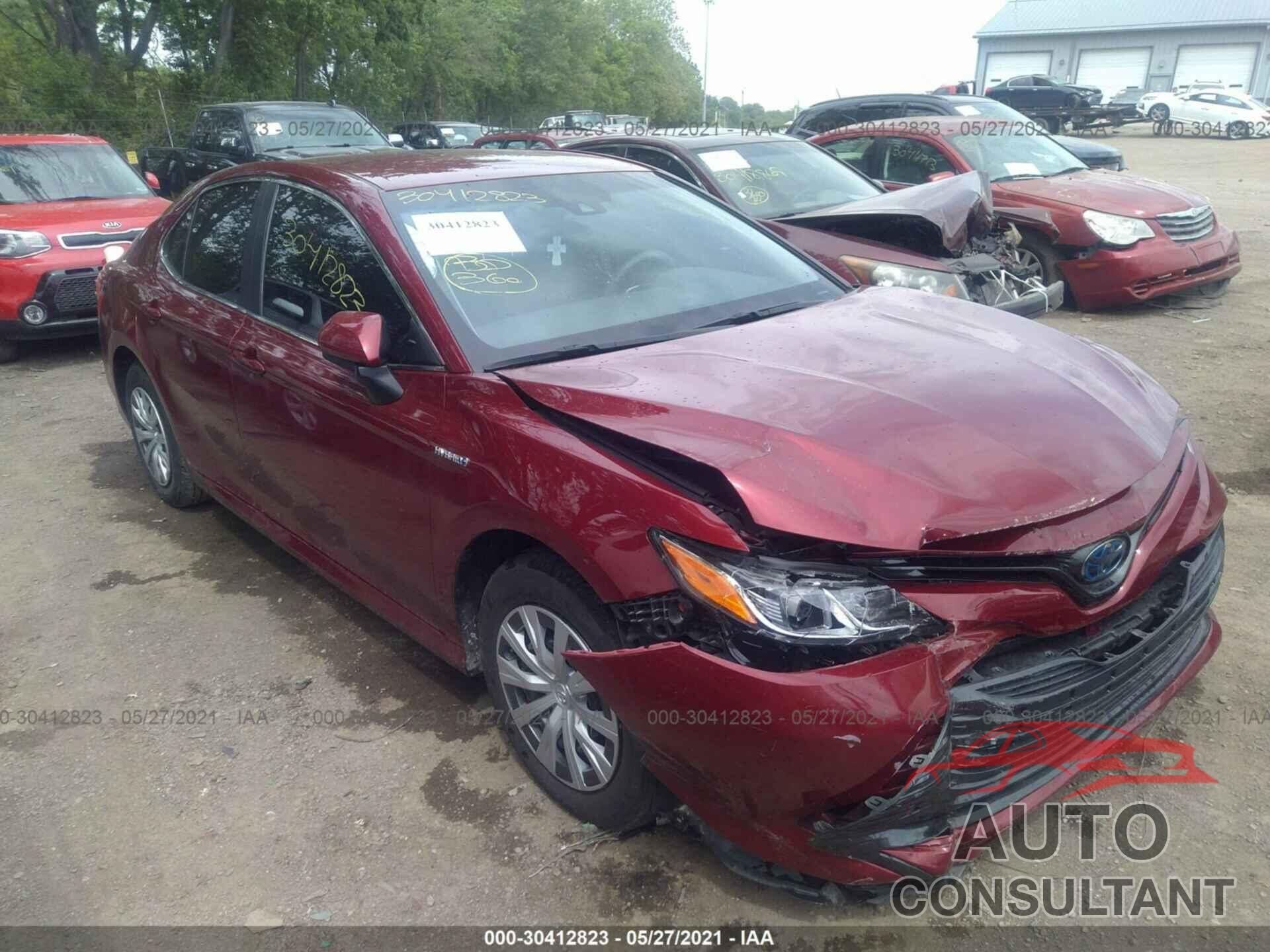 TOYOTA CAMRY 2018 - 4T1B31HK4JU500146