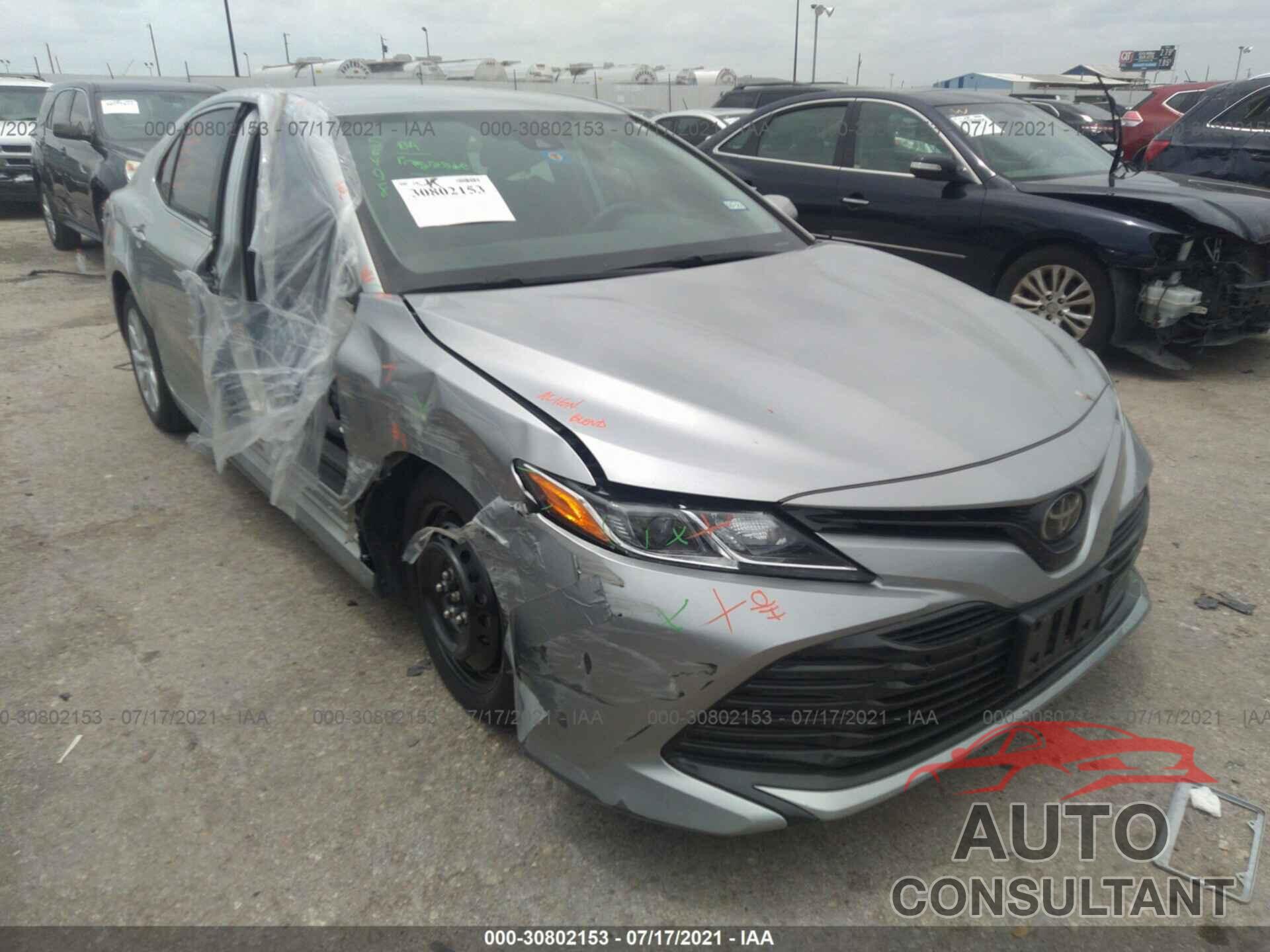 TOYOTA CAMRY 2019 - 4T1B11HK3KU248462