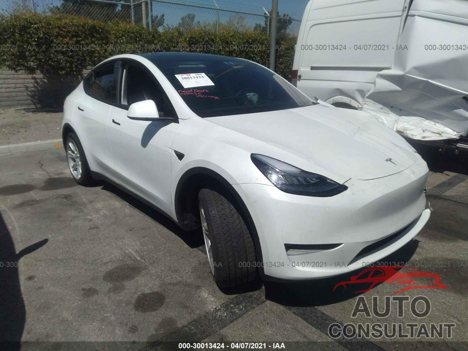 TESLA MODEL Y 2021 - 5YJYGDEE3MF066432