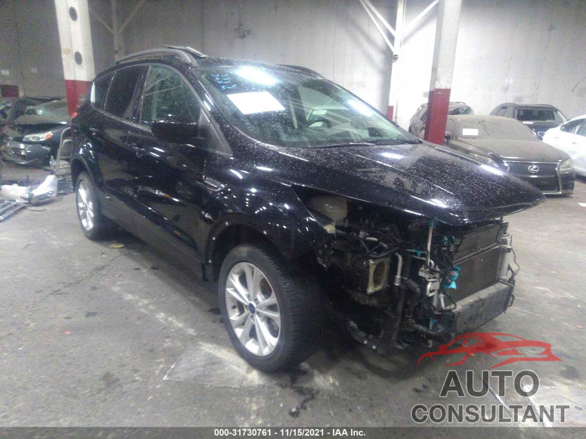 FORD ESCAPE 2017 - 1FMCU9GD3HUC88529