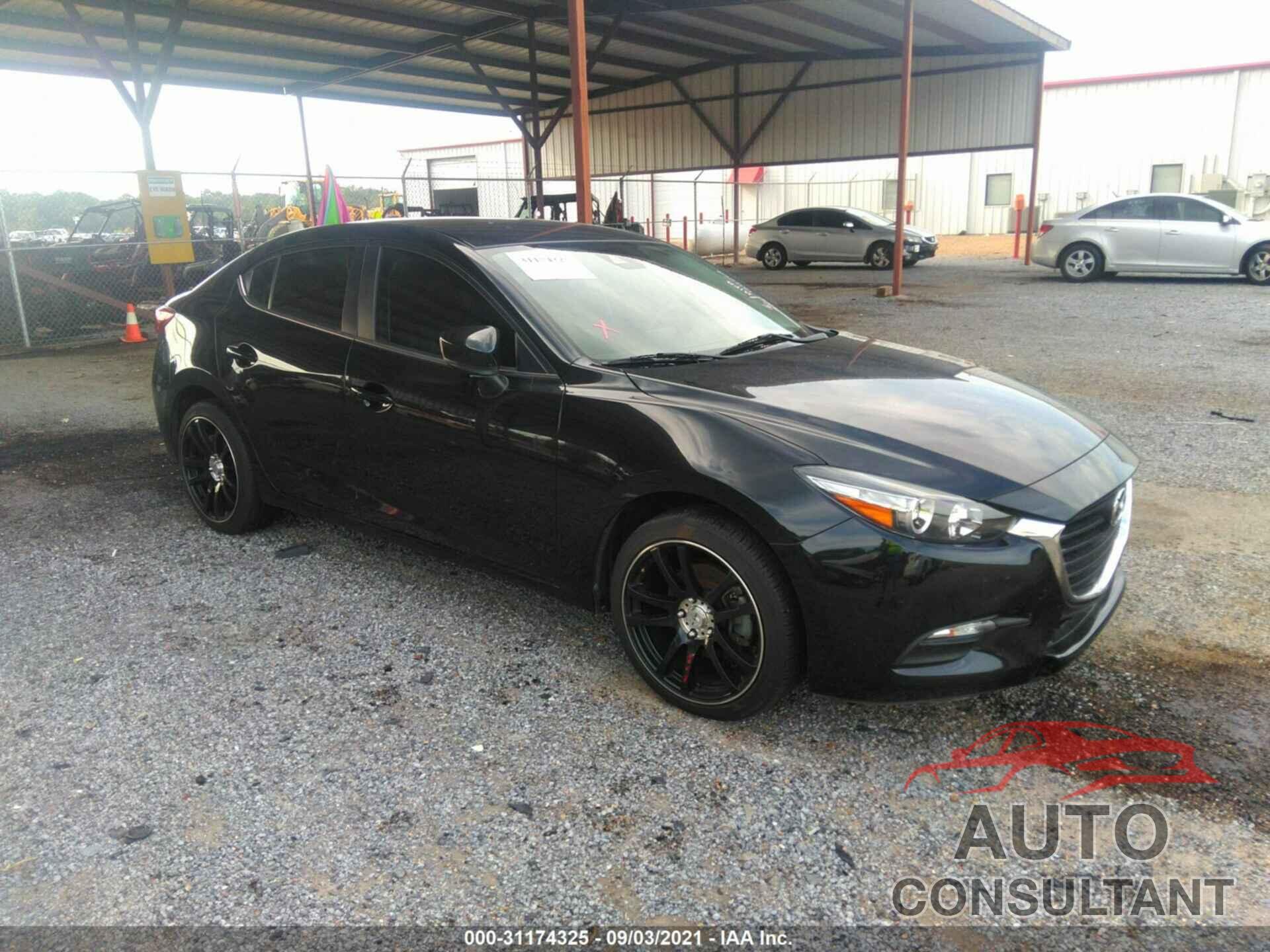 MAZDA MAZDA3 4-DOOR 2018 - 3MZBN1V35JM213170