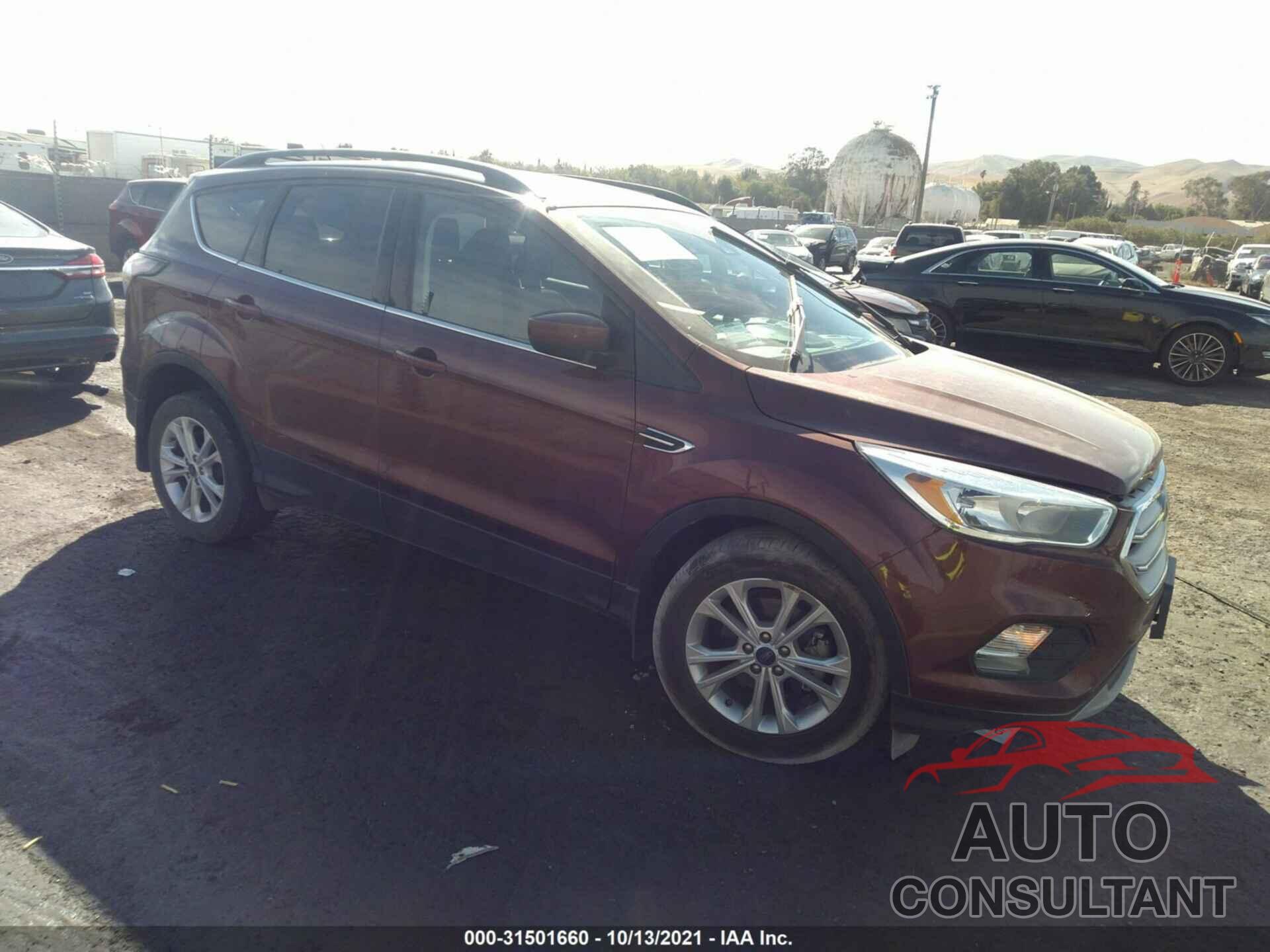 FORD ESCAPE 2018 - 1FMCU0GD2JUB85636