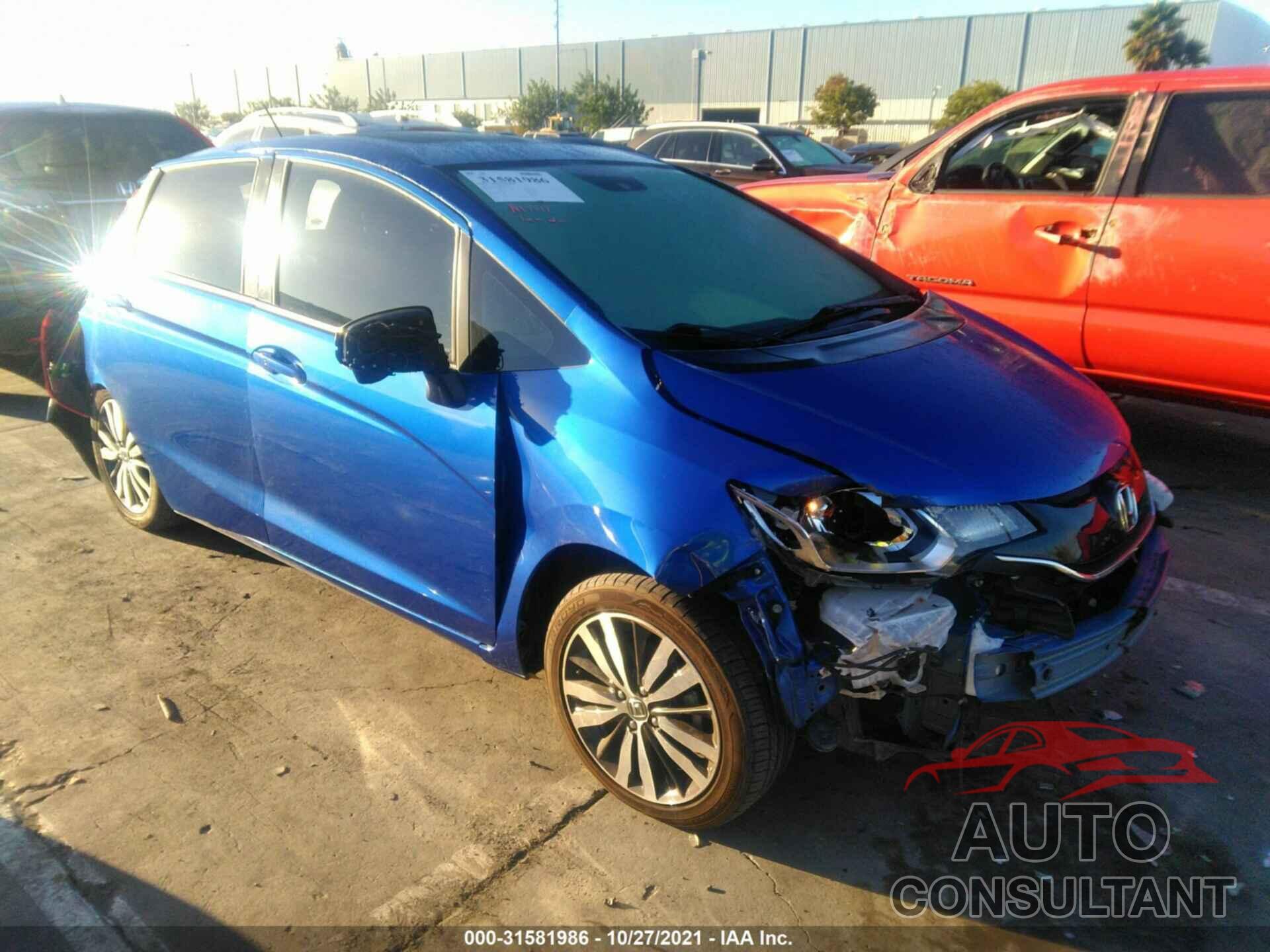 HONDA FIT 2016 - JHMGK5H7XGX043591