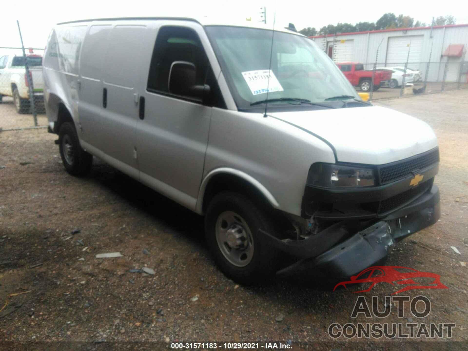 CHEVROLET EXPRESS CARGO VAN 2018 - 1GCWGAFP4J1337640