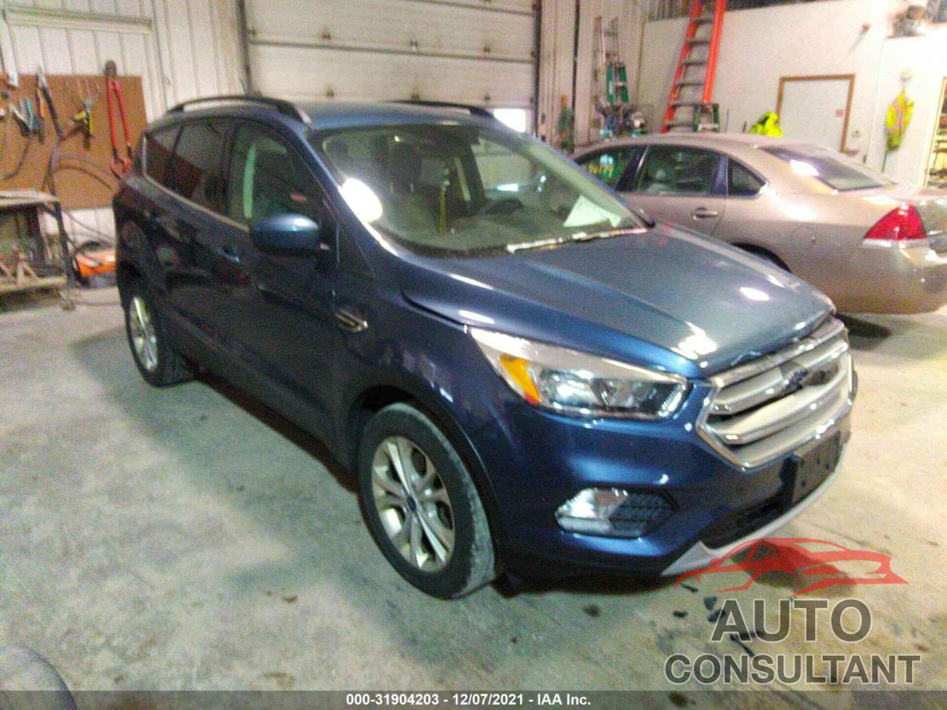 FORD ESCAPE 2018 - 1FMCU9GD4JUA80598