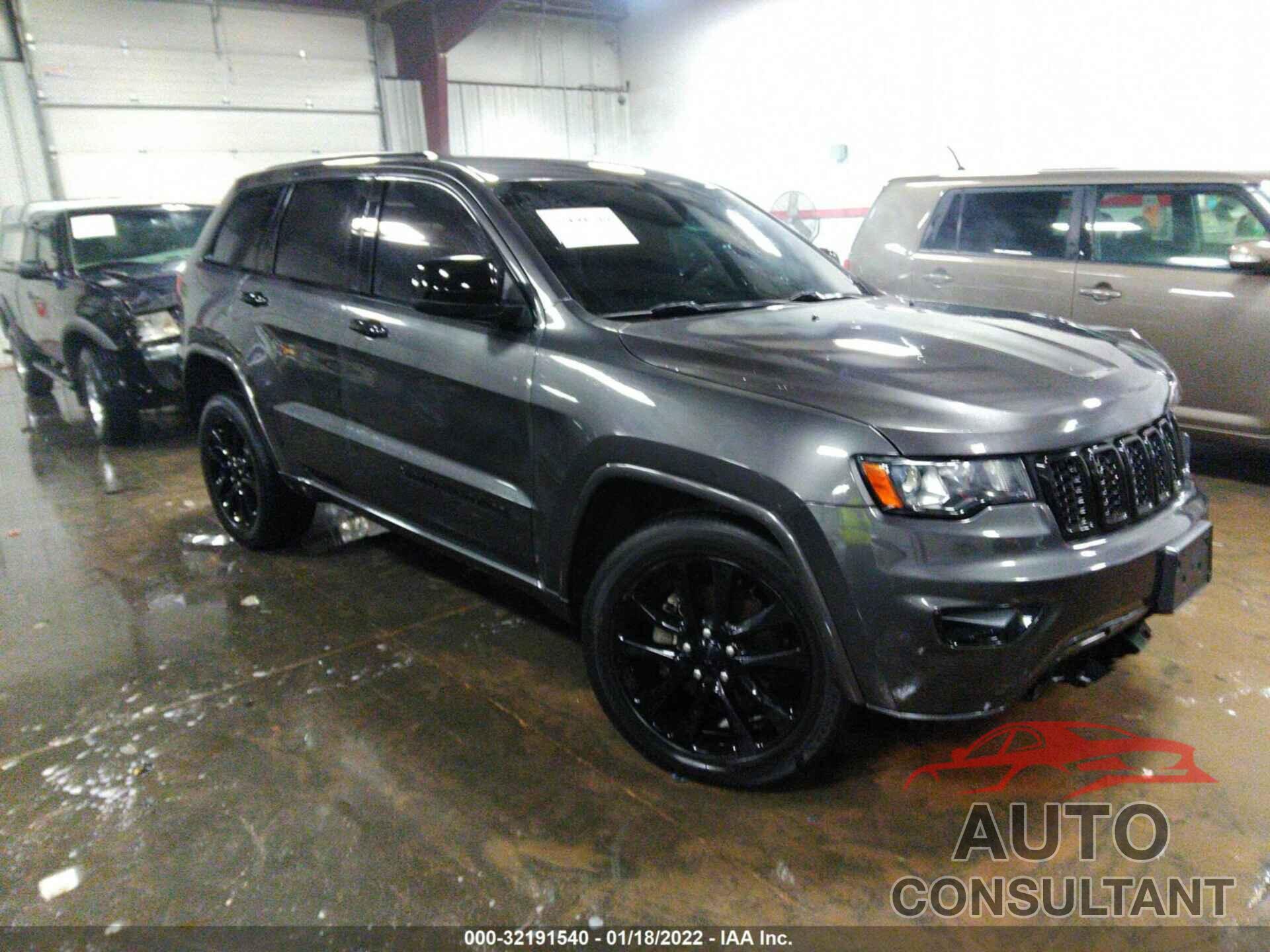 JEEP GRAND CHEROKEE 2017 - 1C4RJFAG3HC777740