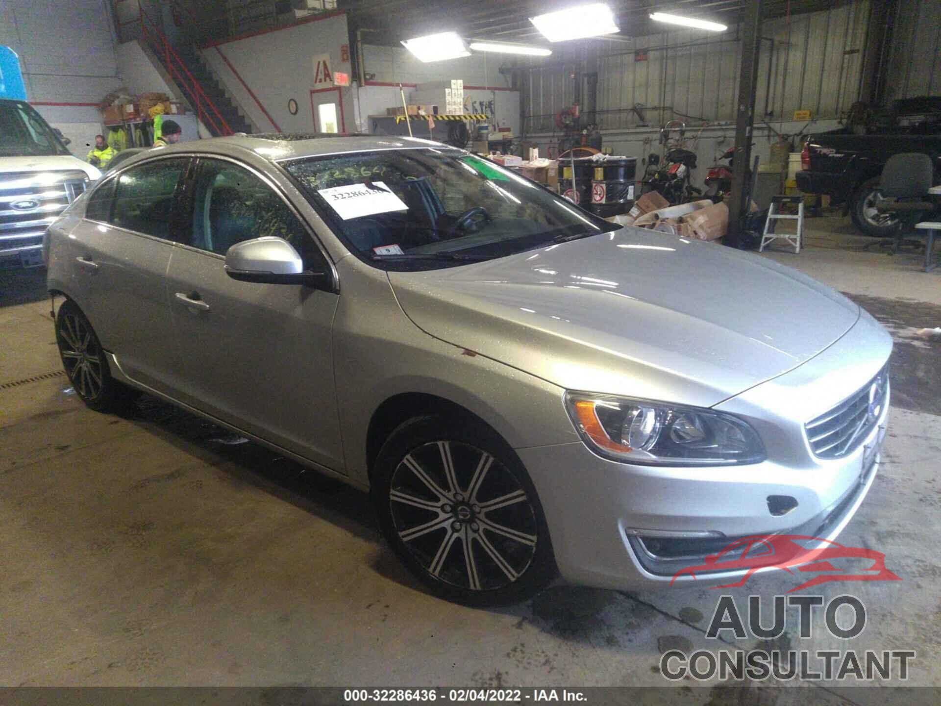 VOLVO S60 2017 - LYV402HK4HB146919