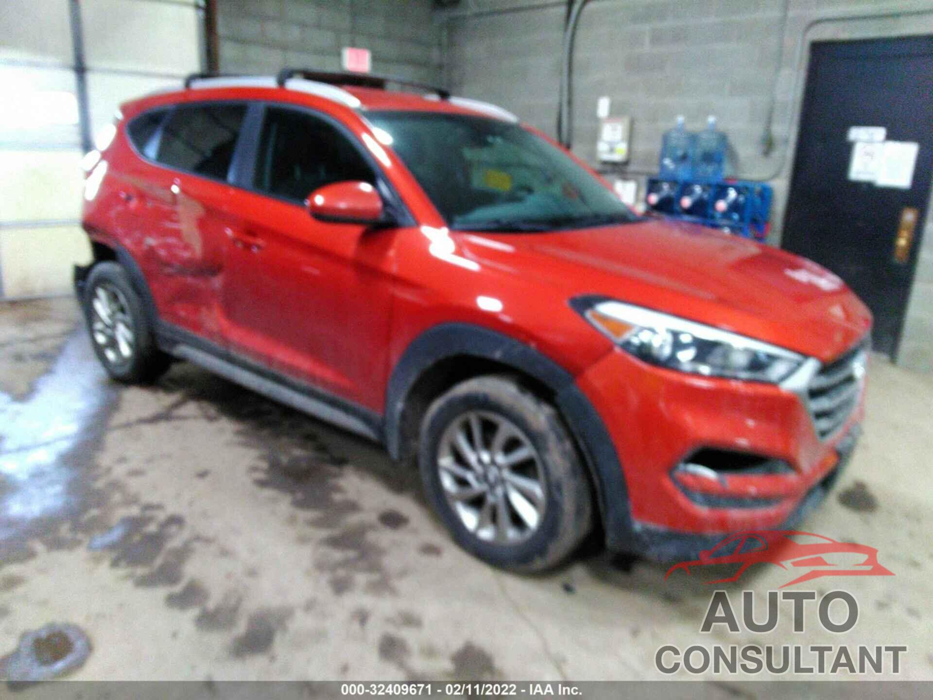 HYUNDAI TUCSON 2017 - KM8J3CA41HU335430