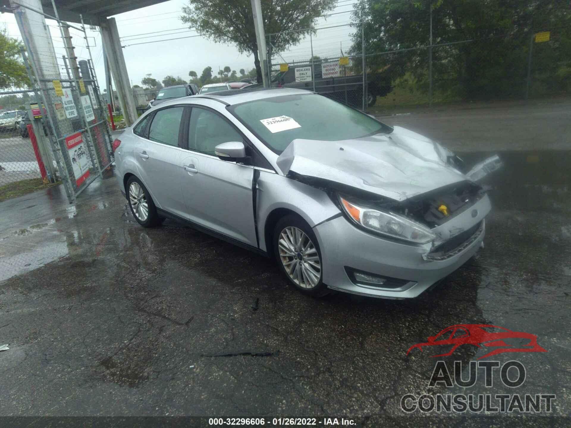 FORD FOCUS 2017 - 1FADP3J23HL287493