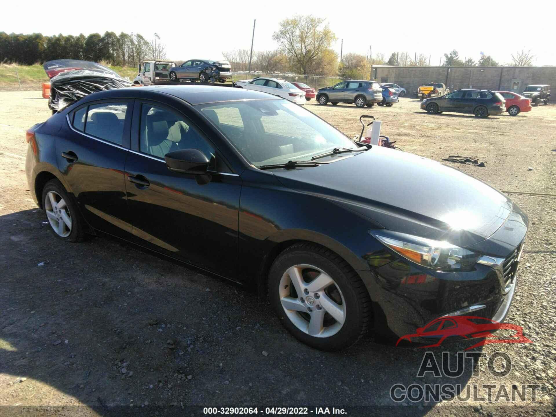MAZDA MAZDA3 4-DOOR 2017 - JM1BN1W35H1101381