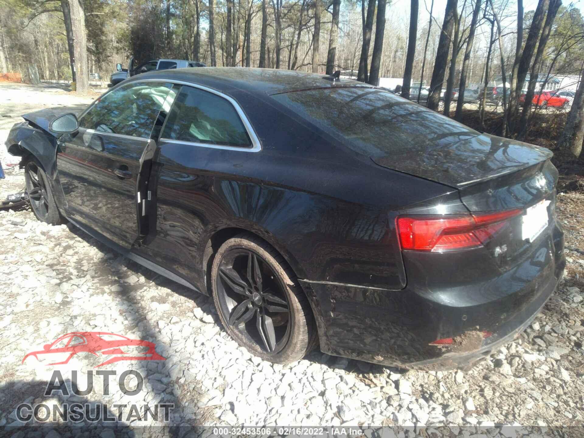 AUDI A5 COUPE 2018 - WAUUNAF56JA000511