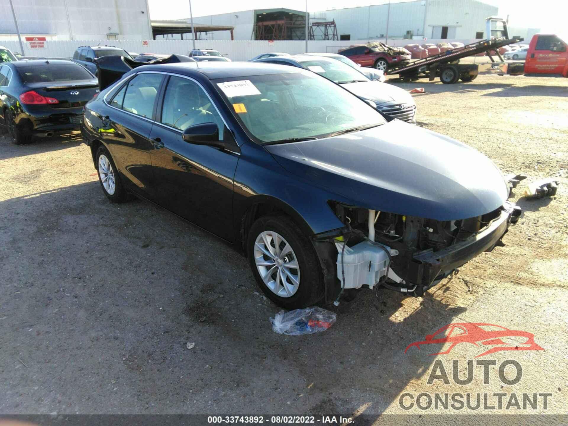 TOYOTA CAMRY 2016 - 4T4BF1FKXGR521396