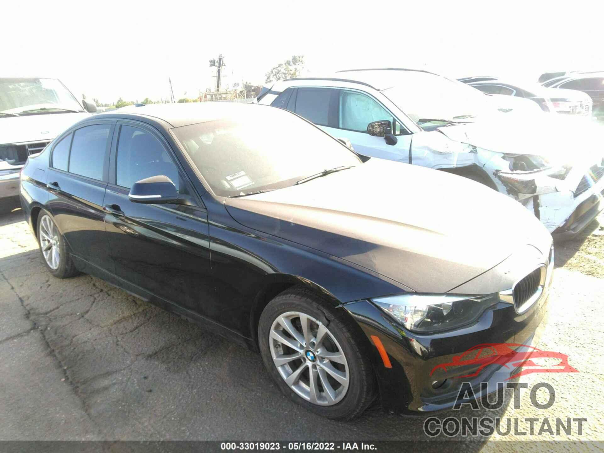 BMW 3 SERIES 2016 - WBA8A9C57GK617760