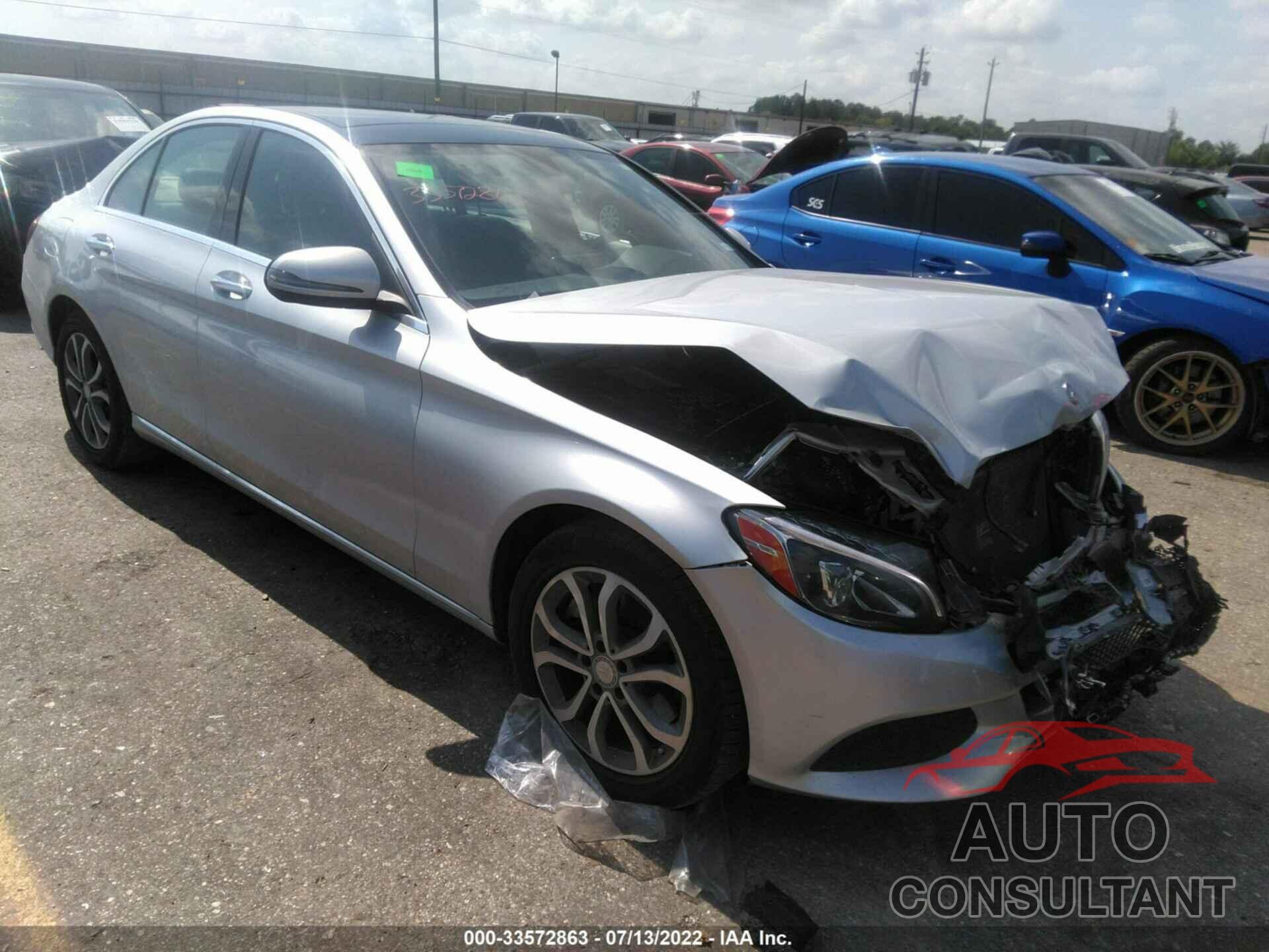 MERCEDES-BENZ C-CLASS 2016 - 55SWF4KB2GU102392