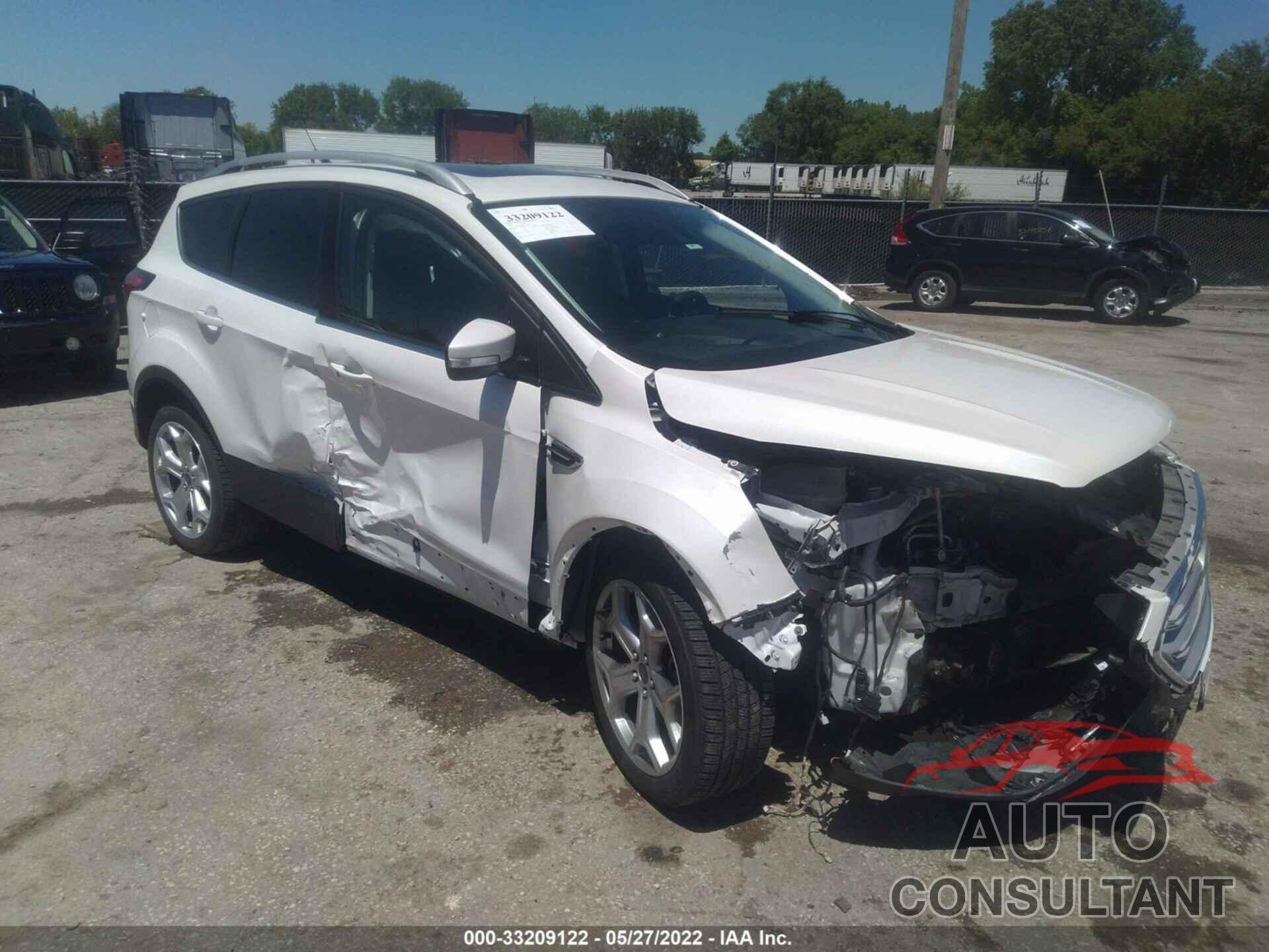FORD ESCAPE 2019 - 1FMCU0J90KUC31793