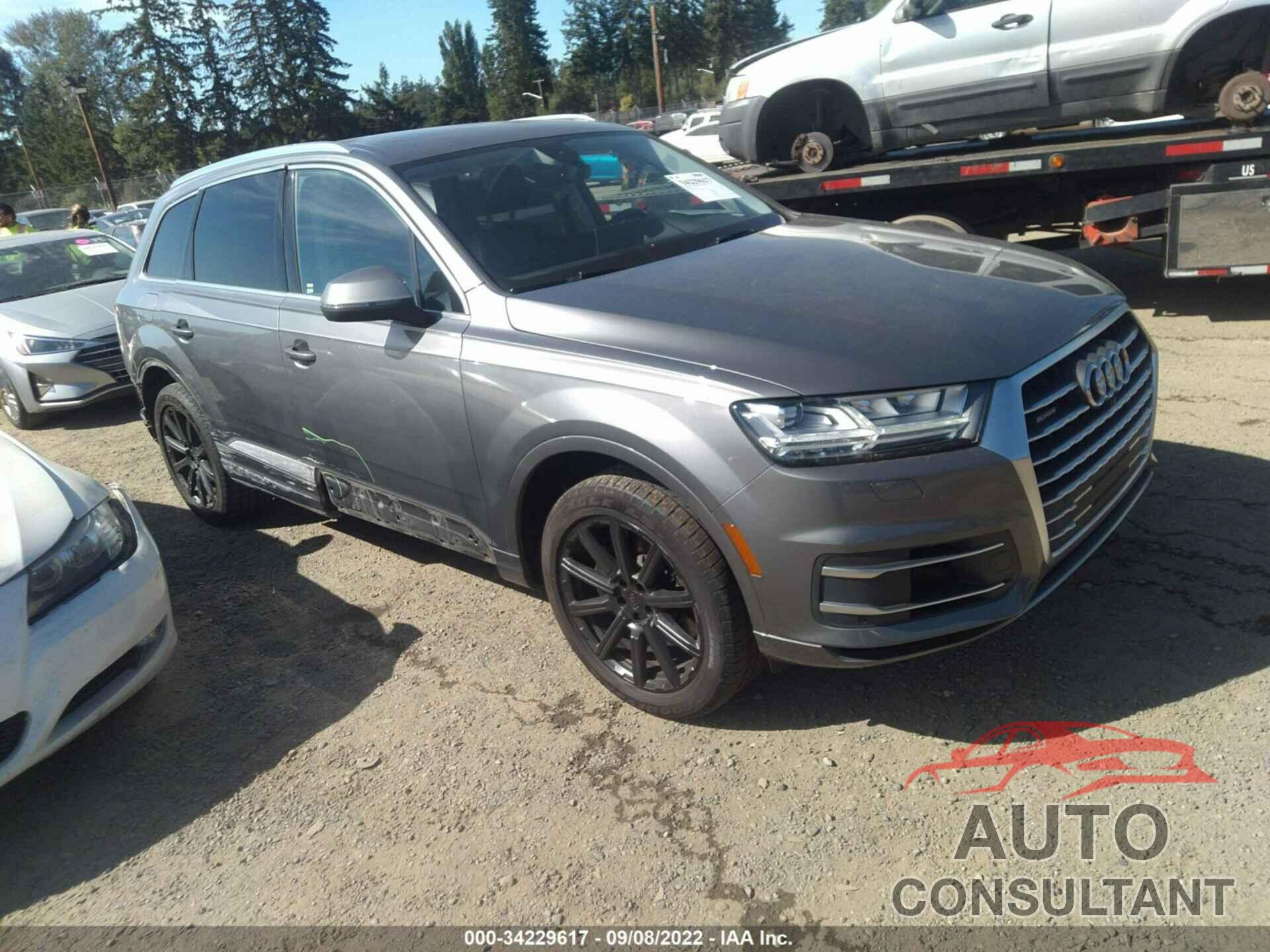 AUDI Q7 2017 - WA1LAAF72HD026358