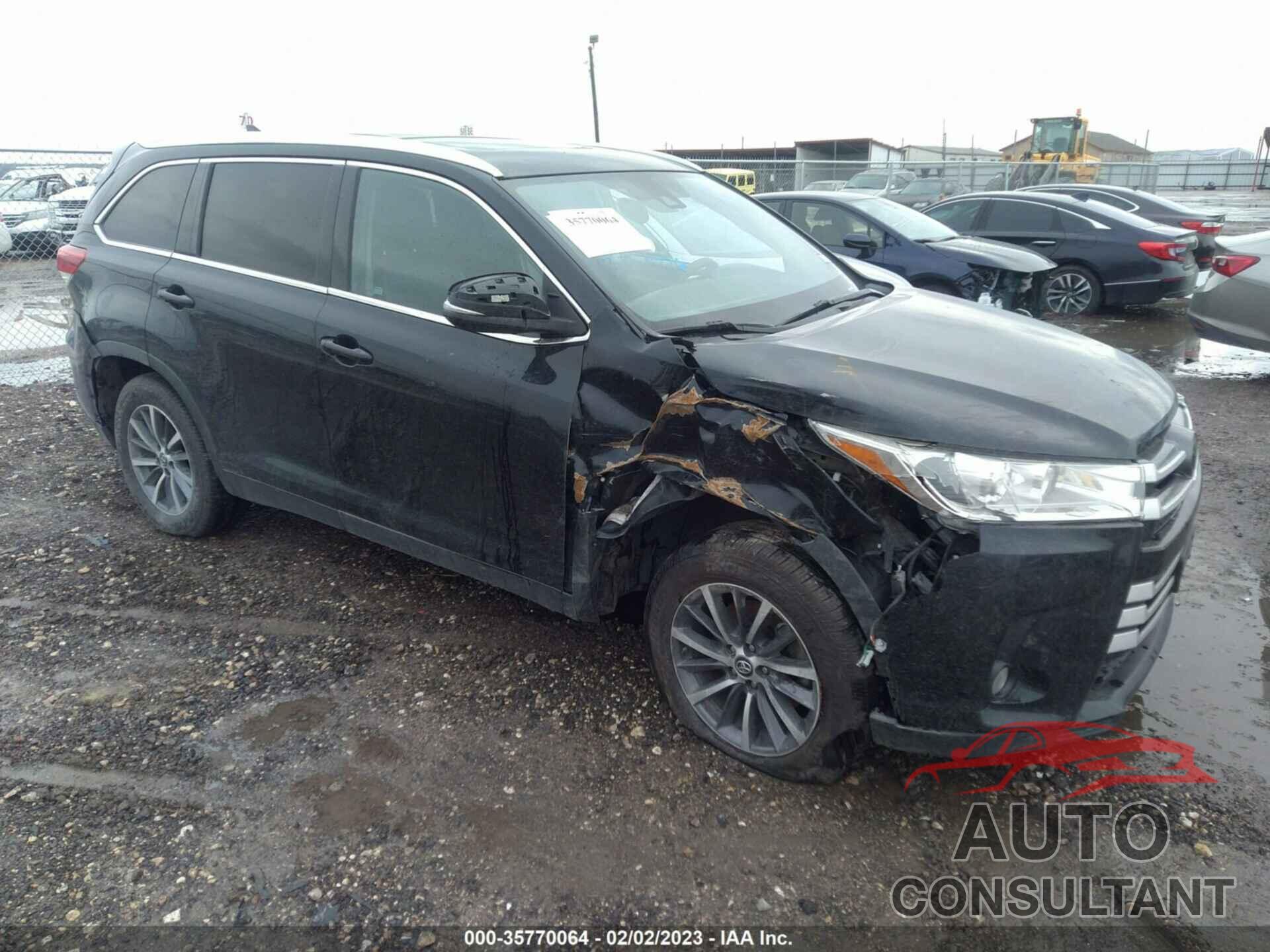 TOYOTA HIGHLANDER 2019 - 5TDKZRFH1KS558892