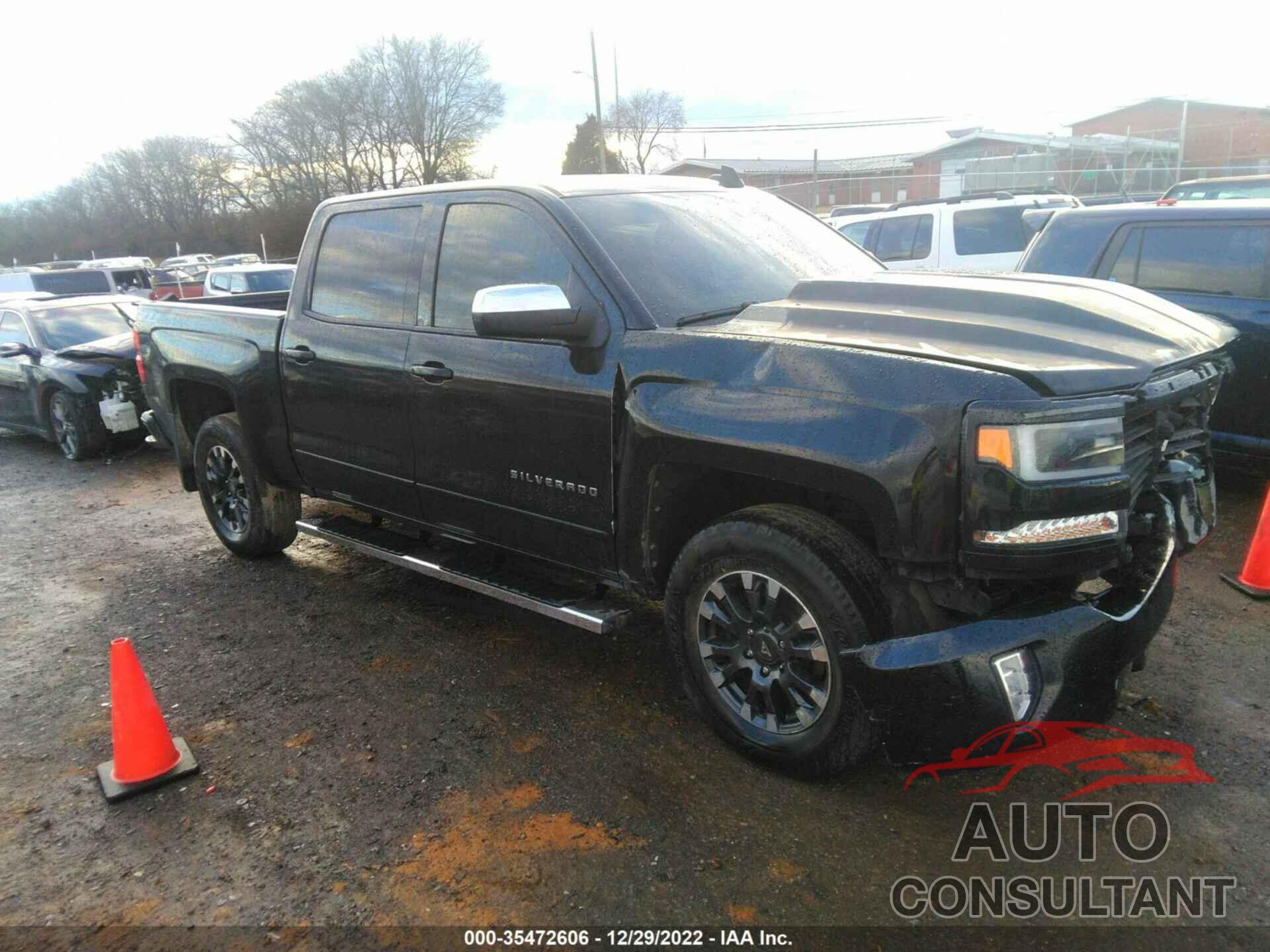 CHEVROLET SILVERADO 1500 2018 - 3GCUKREC7JG472535