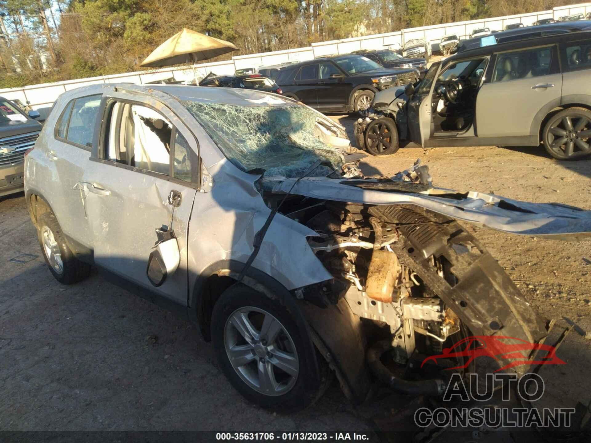 CHEVROLET TRAX 2019 - 3GNCJKSB1KL234987