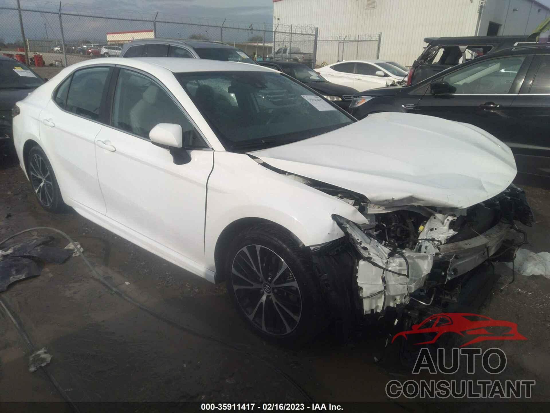TOYOTA CAMRY 2019 - 4T1B11HK7KU837806
