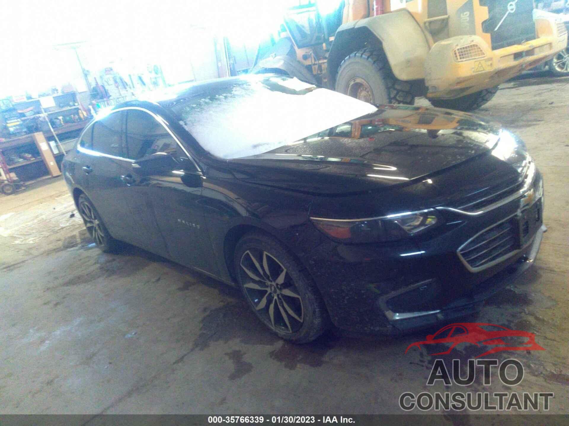 CHEVROLET MALIBU 2017 - 1G1ZE5ST1HF284852