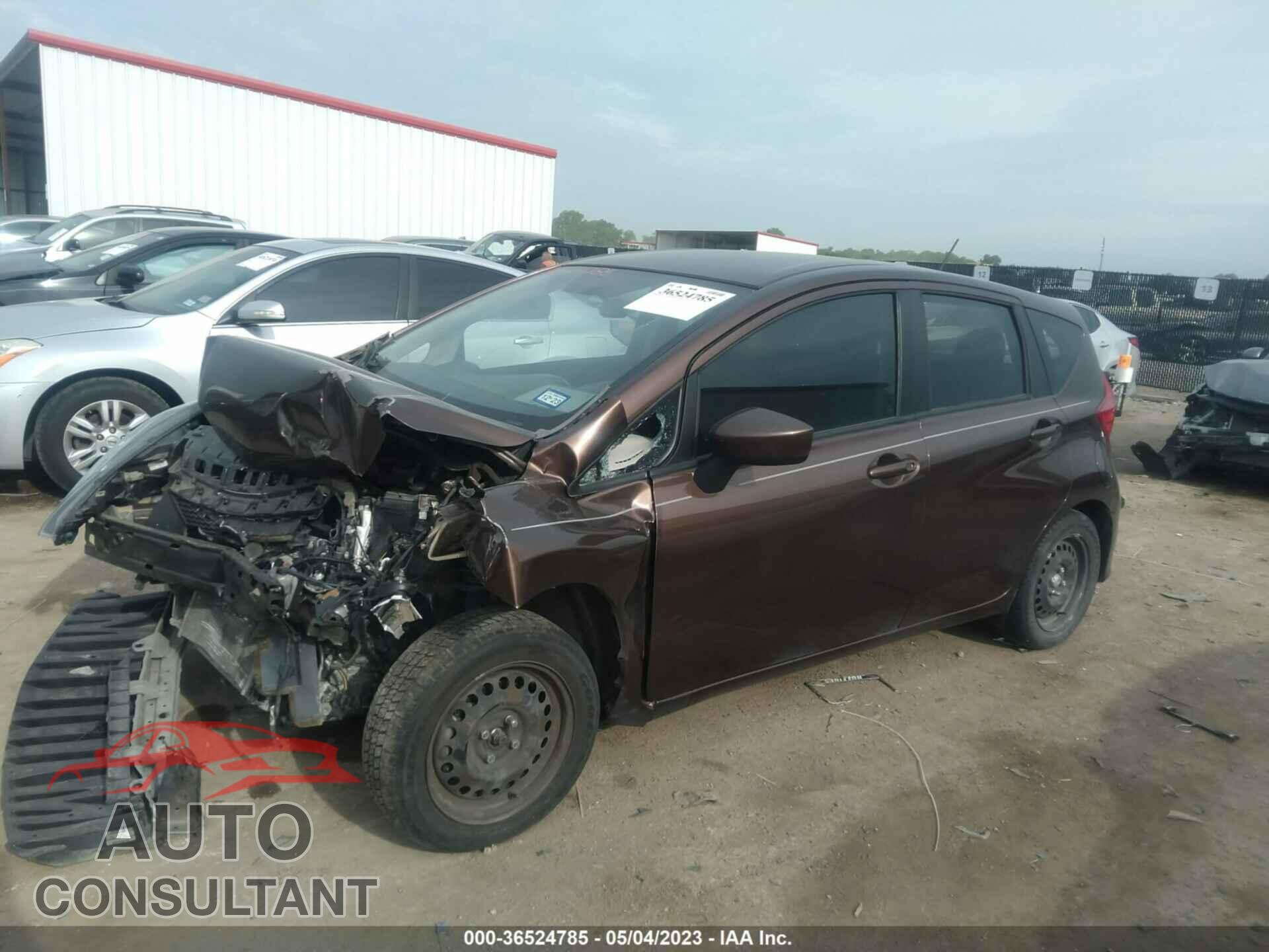 NISSAN VERSA NOTE 2017 - 3N1CE2CP8HL353929