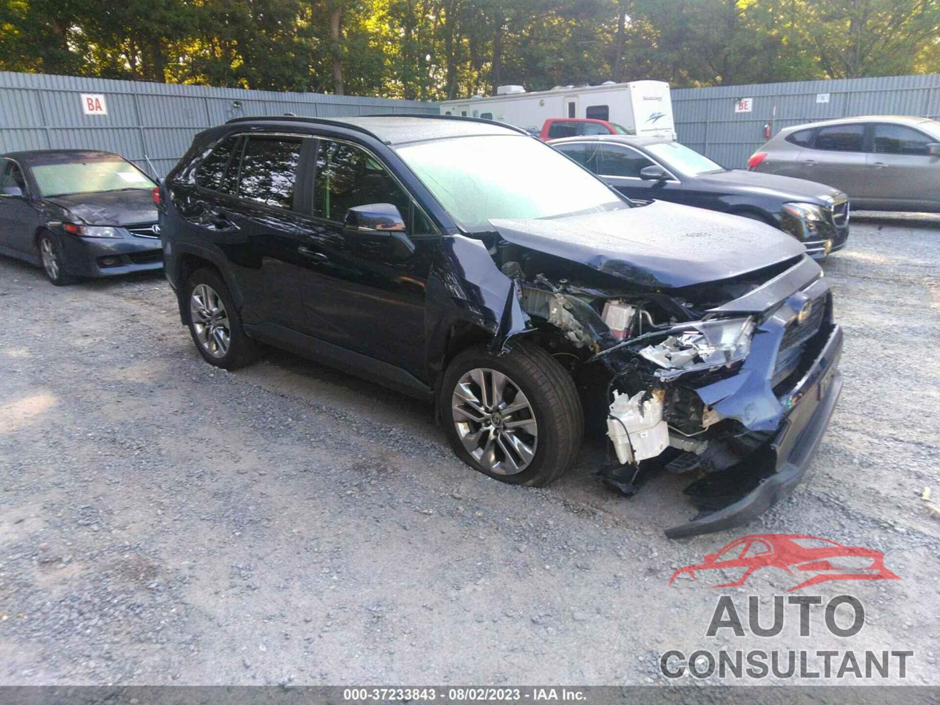 TOYOTA RAV4 2020 - JTMA1RFV6LD056790