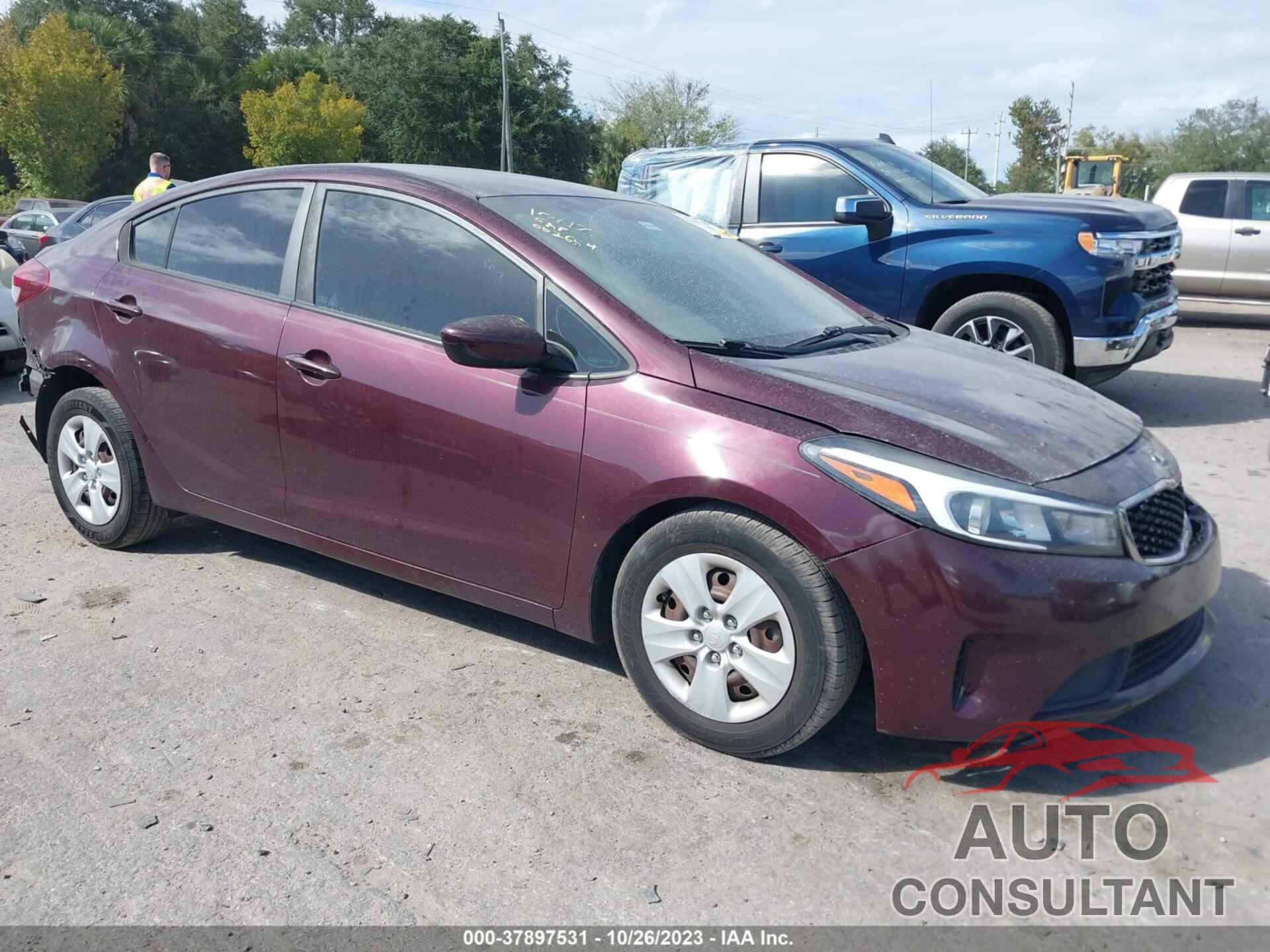 KIA FORTE 2017 - 3KPFK4A75HE052654