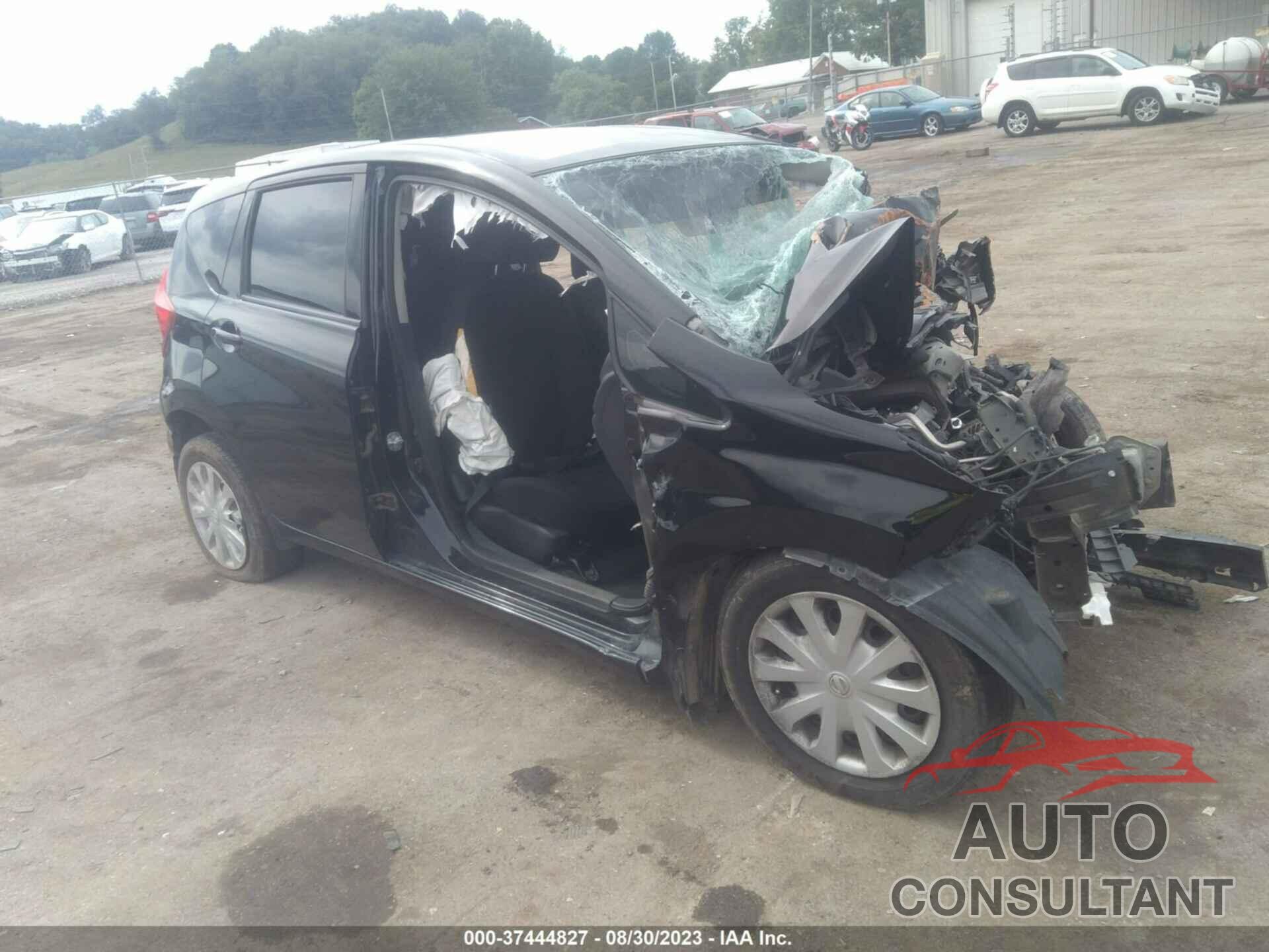 NISSAN VERSA NOTE 2015 - 3N1CE2CP3FL361725