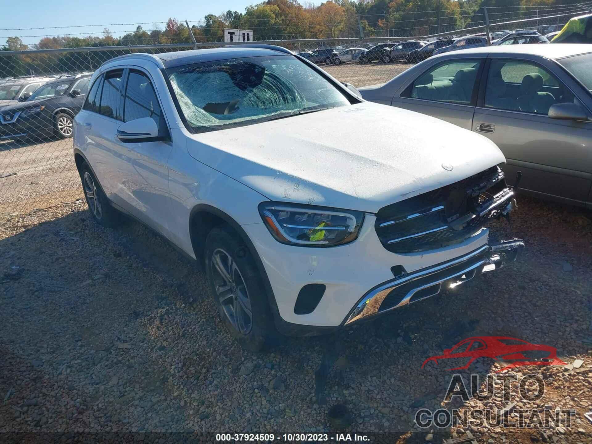 MERCEDES-BENZ GLC 300 2020 - WDC0G8EB7LF678325