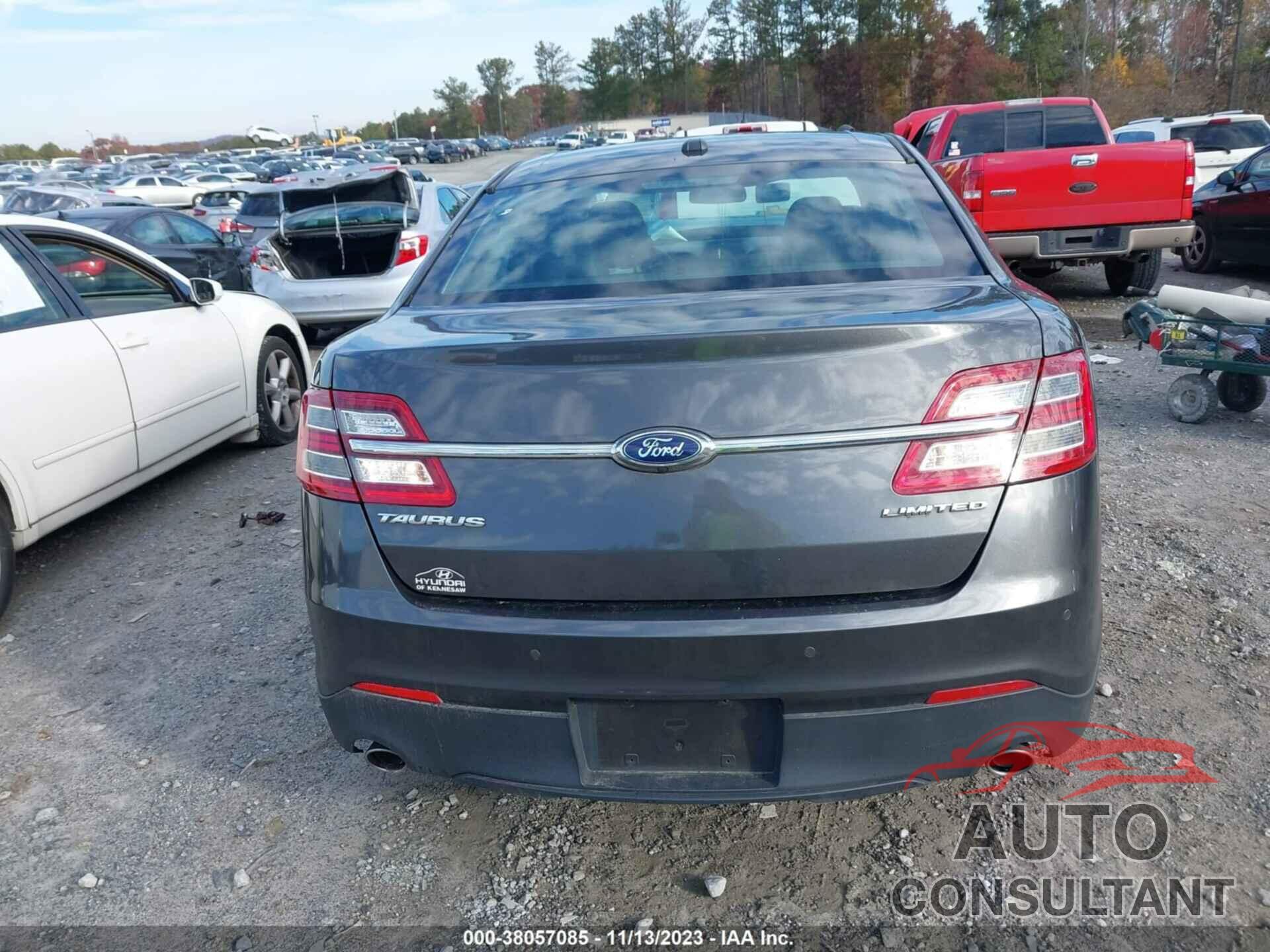 FORD TAURUS 2019 - 1FAHP2F82KG114170