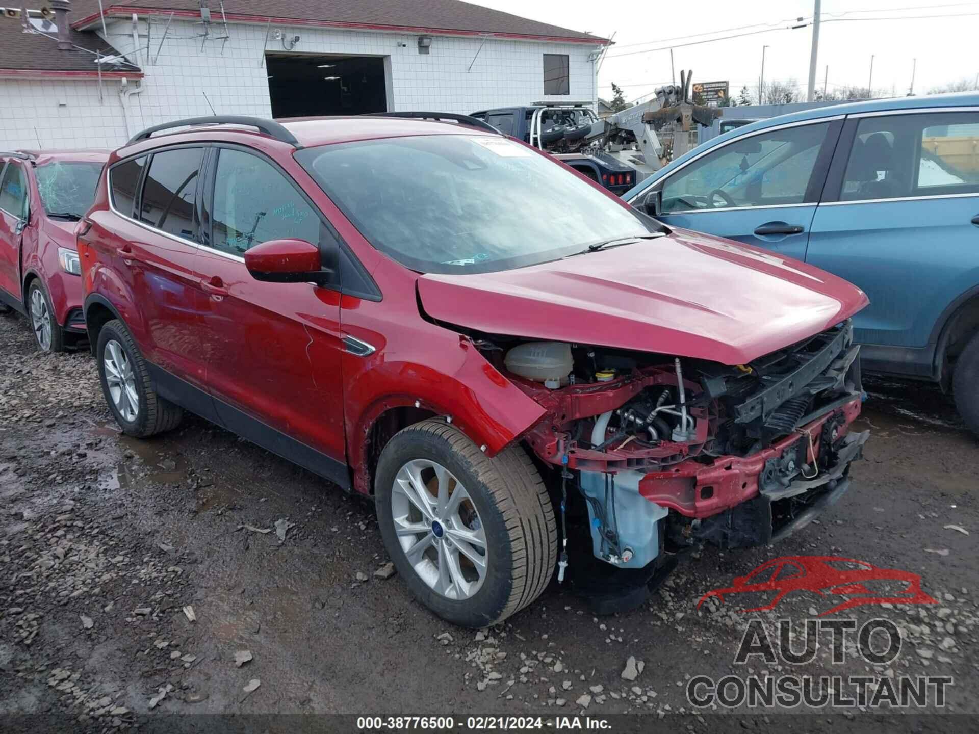 FORD ESCAPE 2018 - 1FMCU9HD6JUD27280